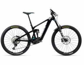160E C1 Float X 2024