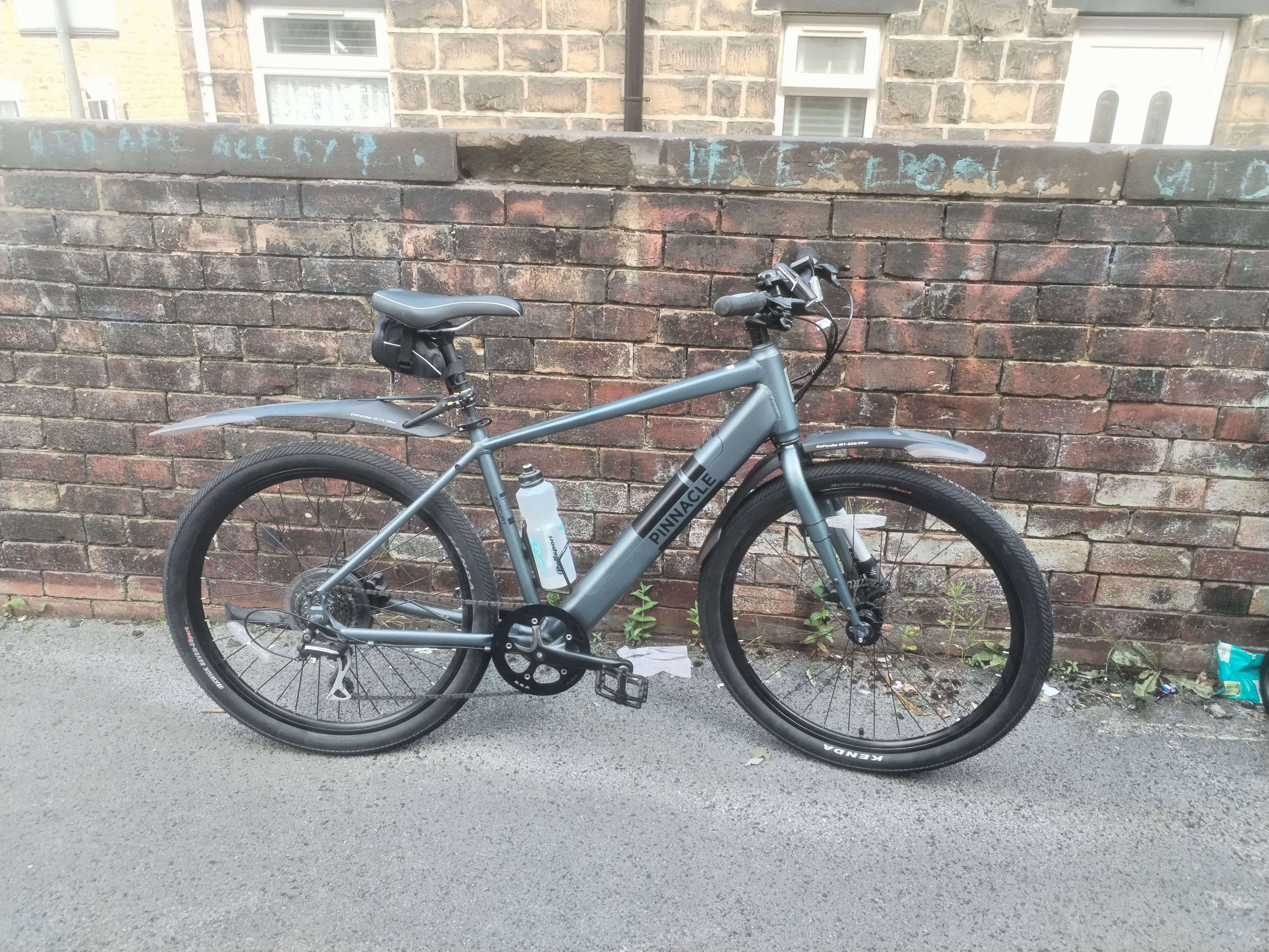  Mercury Pinnacle A650B 2001