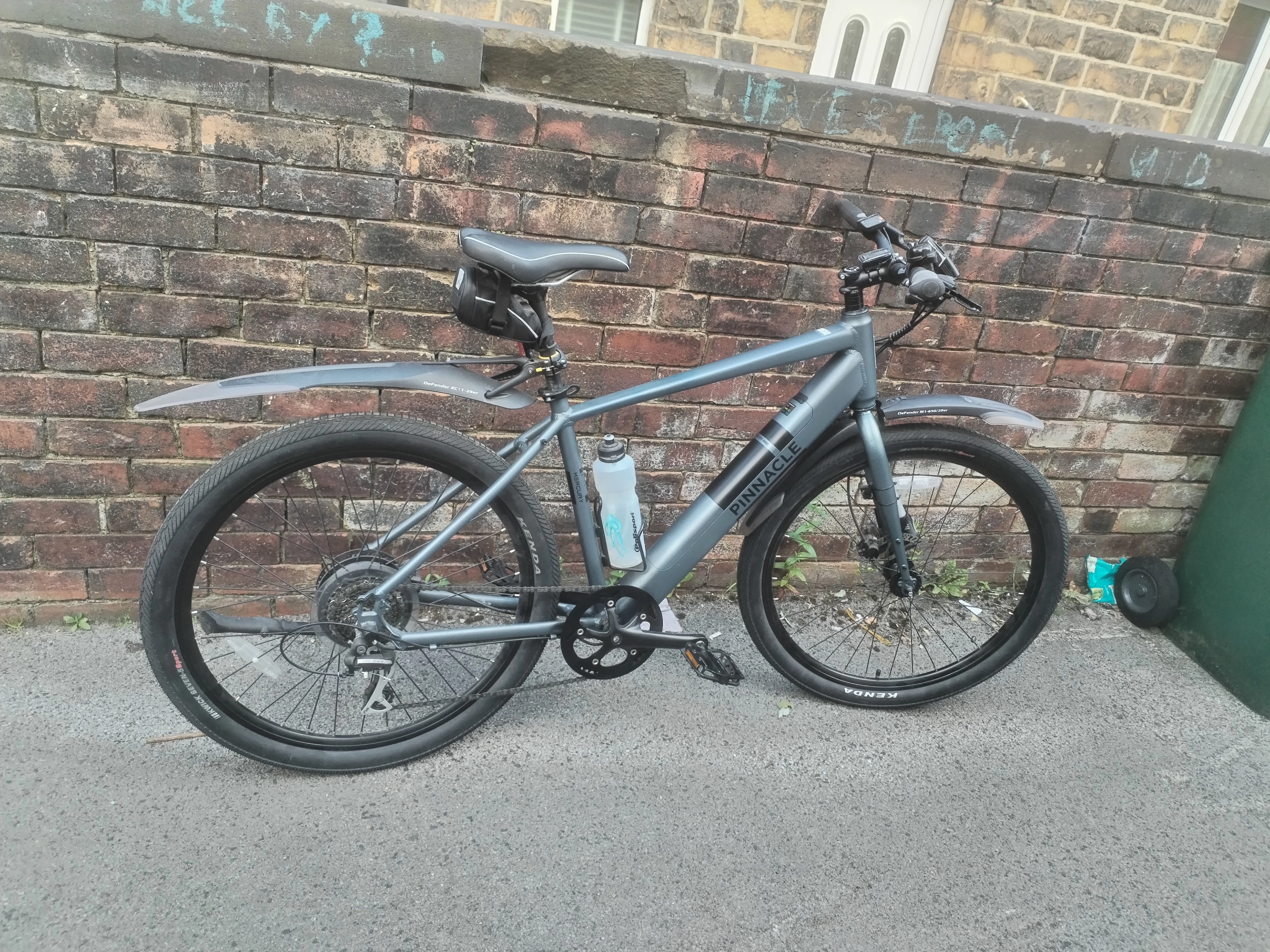  Mercury Pinnacle A650B 2001