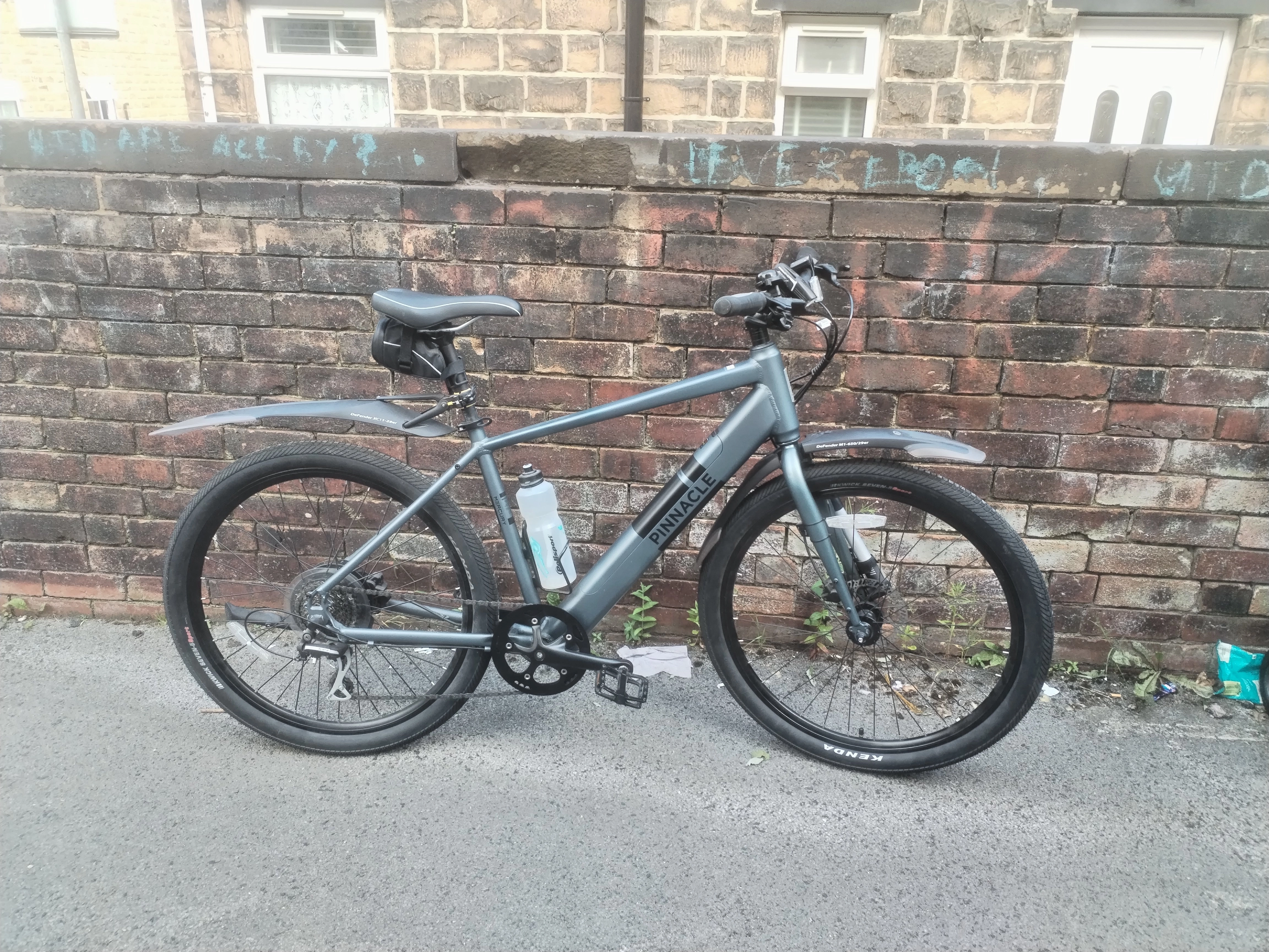  Mercury Pinnacle A650B 2001