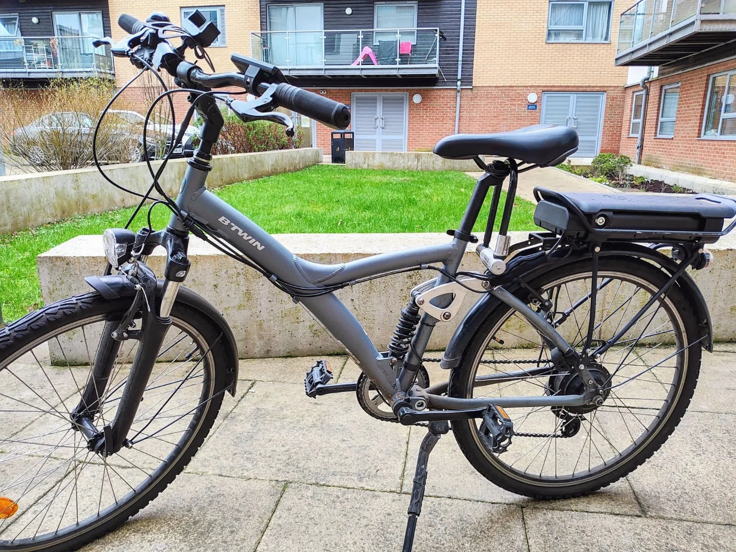 B'TWIN Riverside 900E Hybrid electric bike 2023