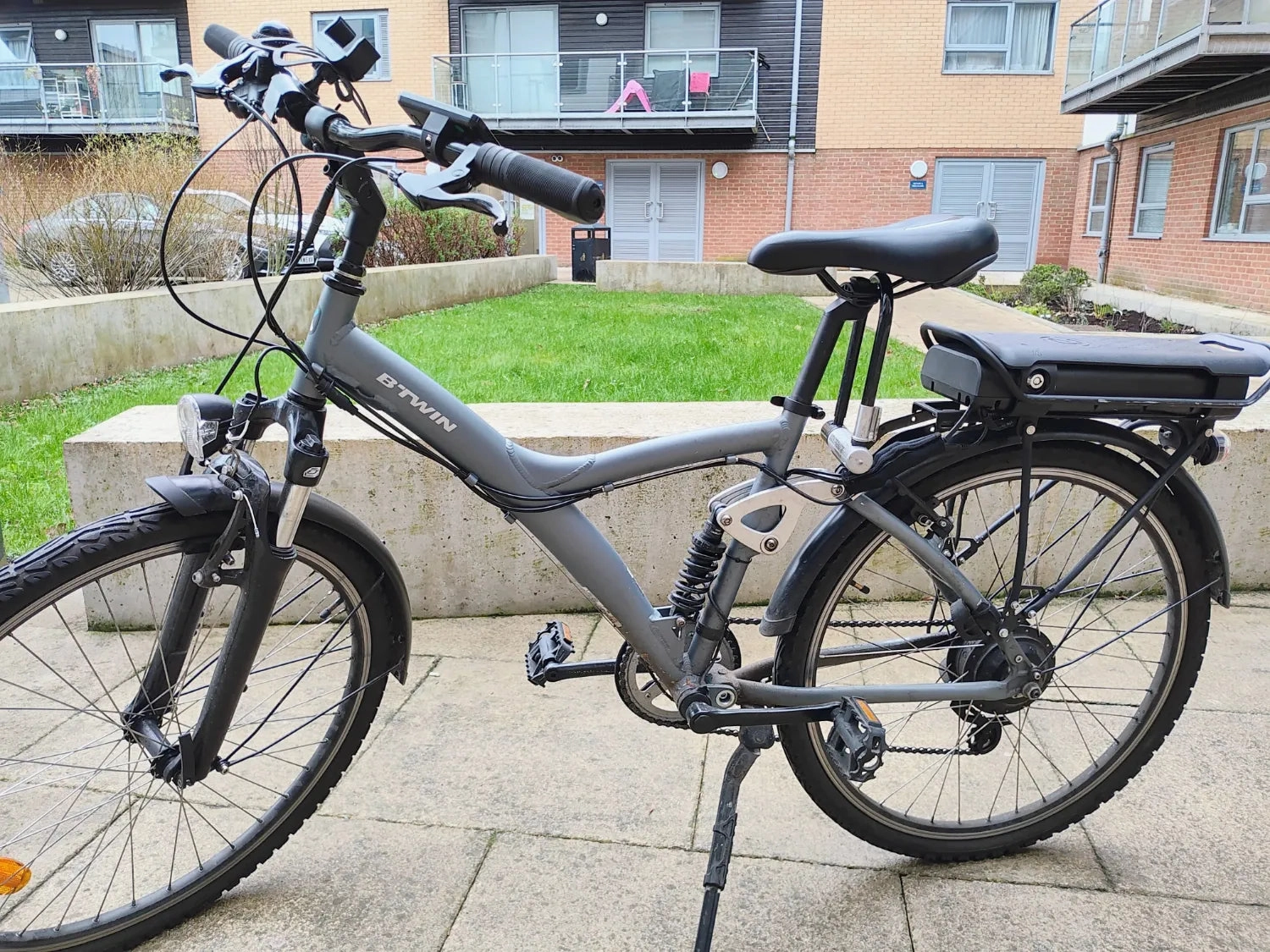 B'TWIN Riverside 900E Hybrid electric bike 2023