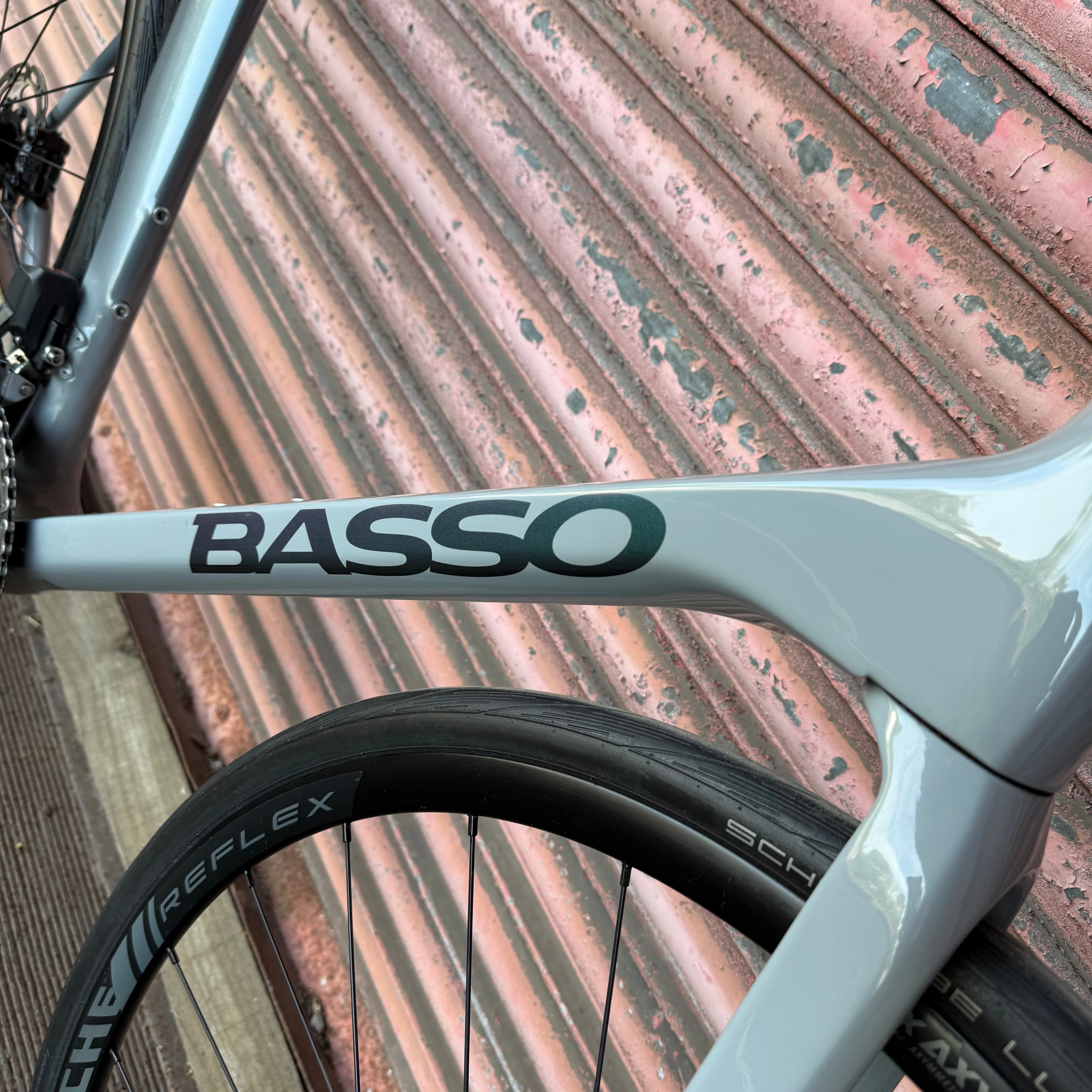 Basso Astra Shimano 105 Di2 Carbon Disc Road Bike - XL 58cm