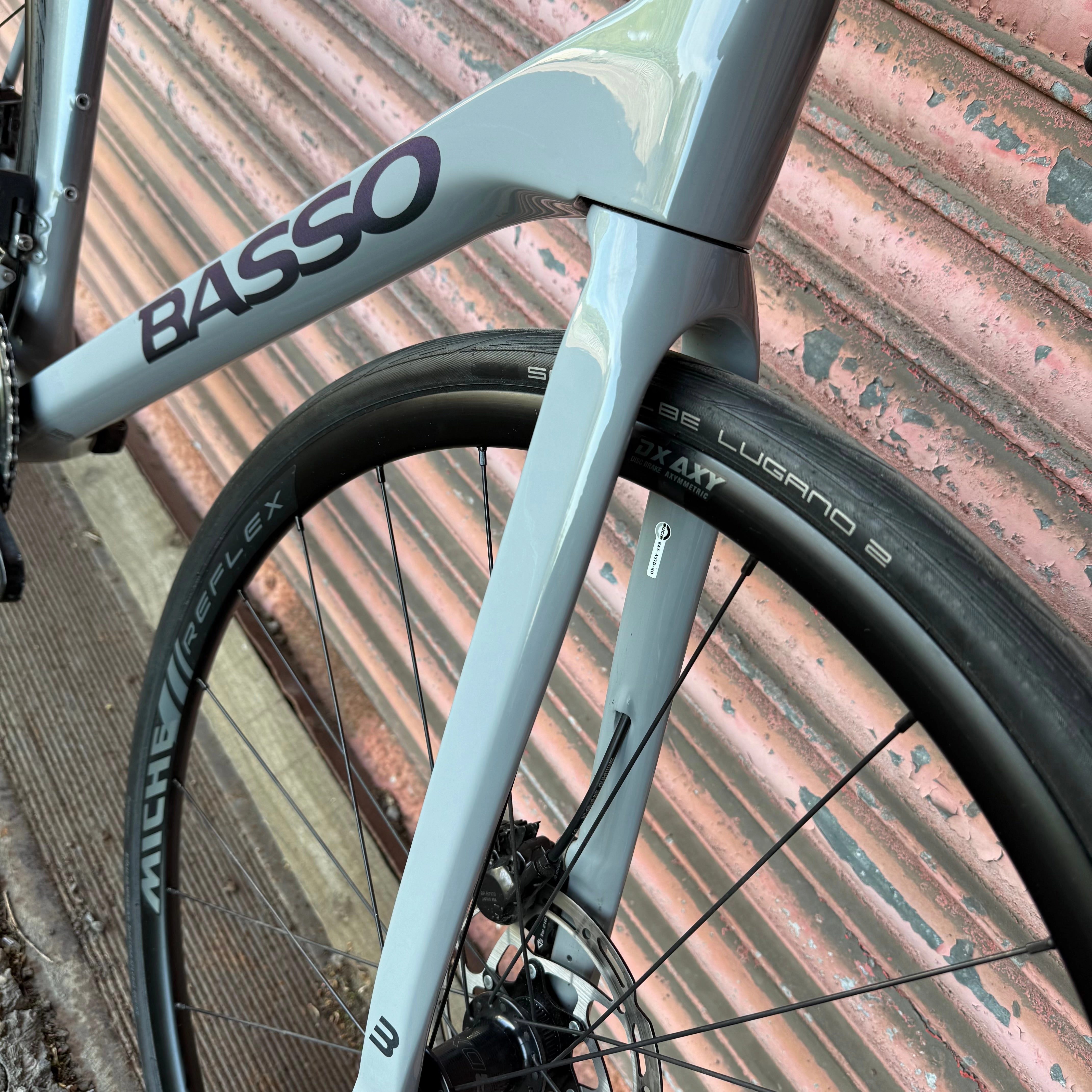 Basso Astra Shimano 105 Di2 Carbon Disc Road Bike - XL 58cm