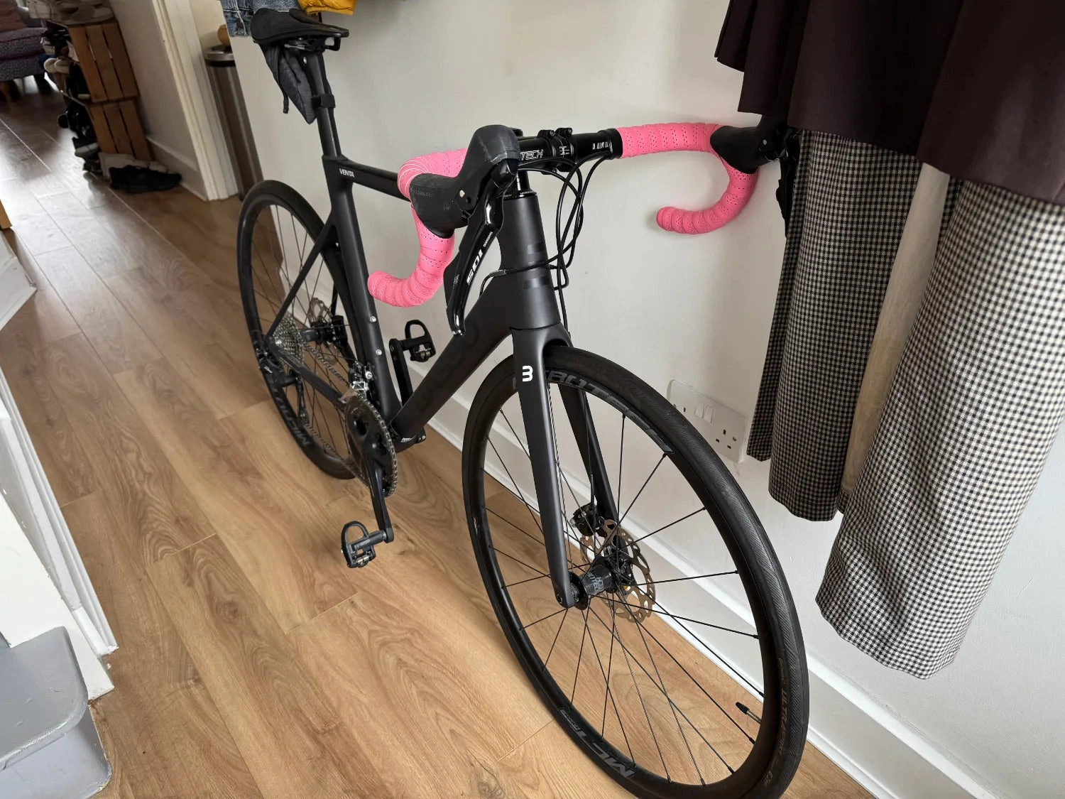 Basso Venta Disc Shimano 105 2020