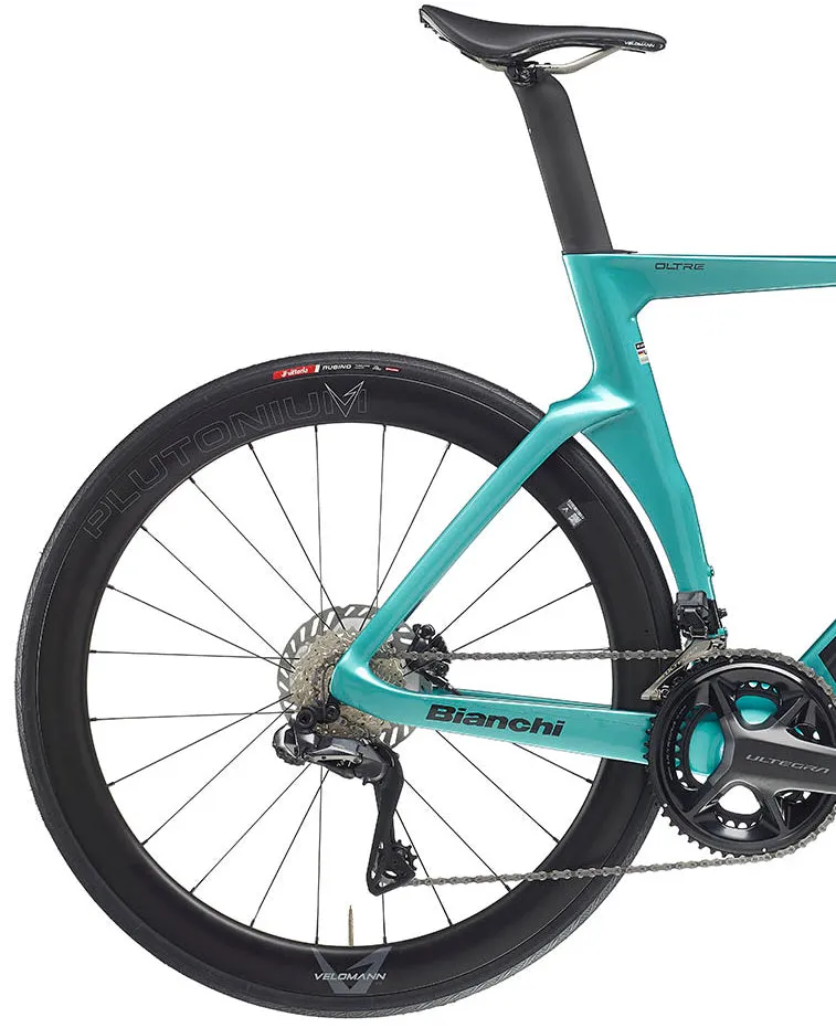Bianchi Oltre Comp Ultegra Di2 Carbon Road Bike 2025 - Celeste