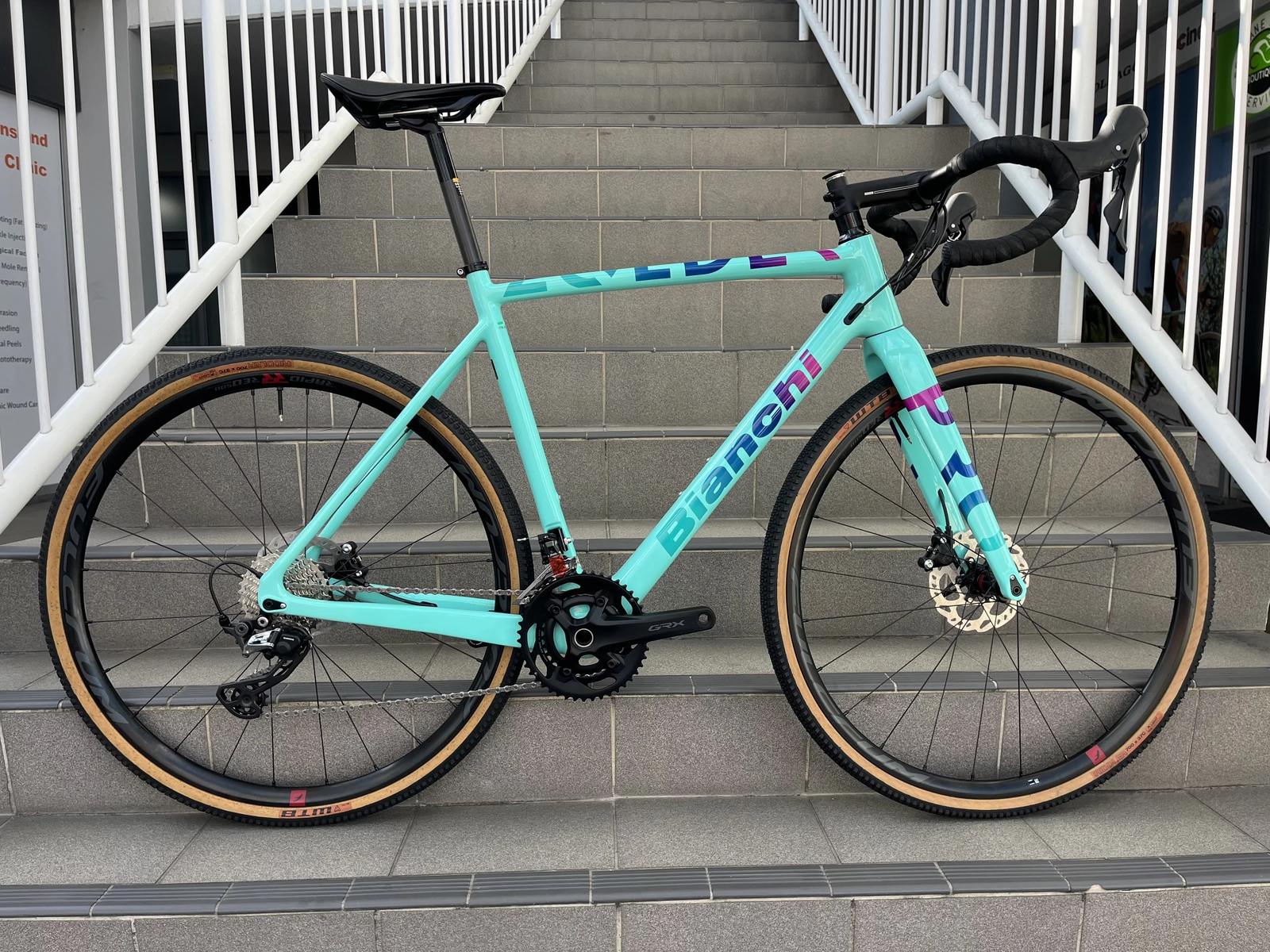 Bianchi Zolder Pro GRX (Ck16 Rainbow Decal)