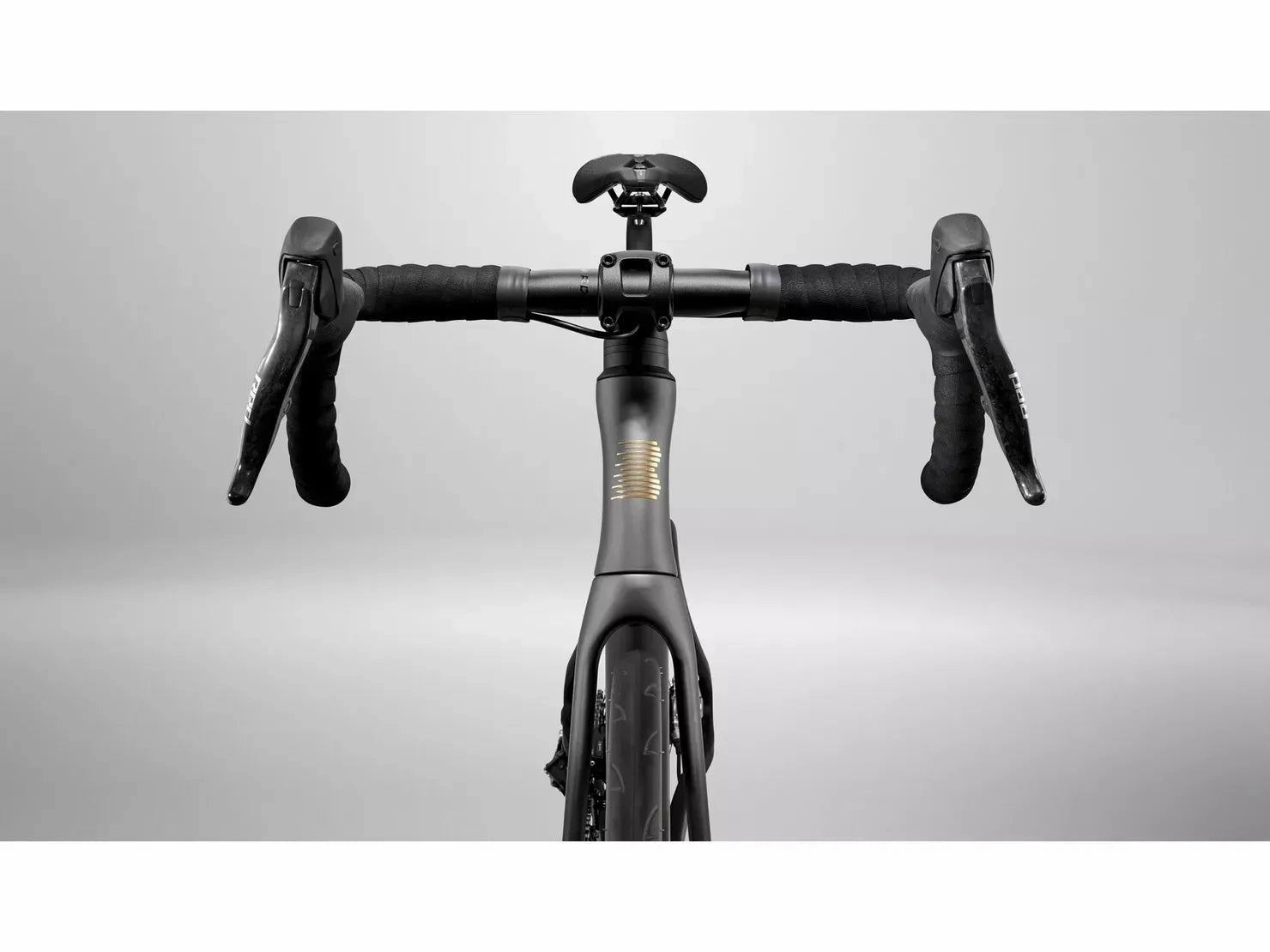 Boardman Boardman SLR 9.8 Carbon SRAM Red AXS Road Bike 2025