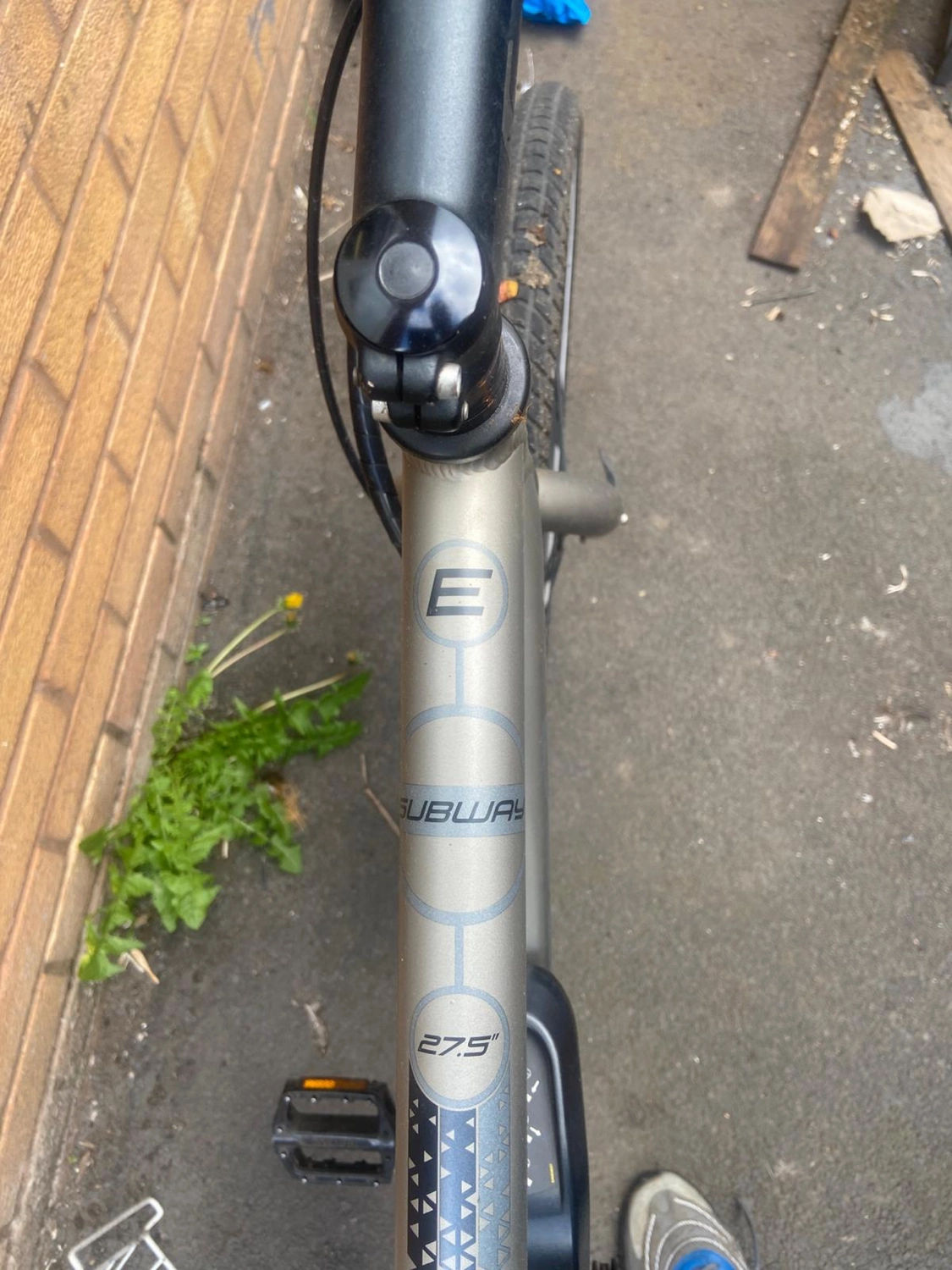 Carrera Subway E Mens Electric Hybrid Bike 2.0 2022