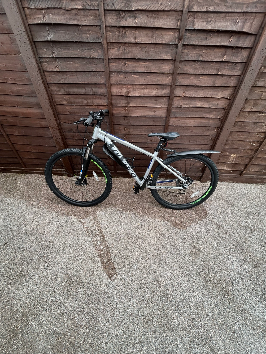 Carrera Valour Disc Mens Mountain Bike 2020