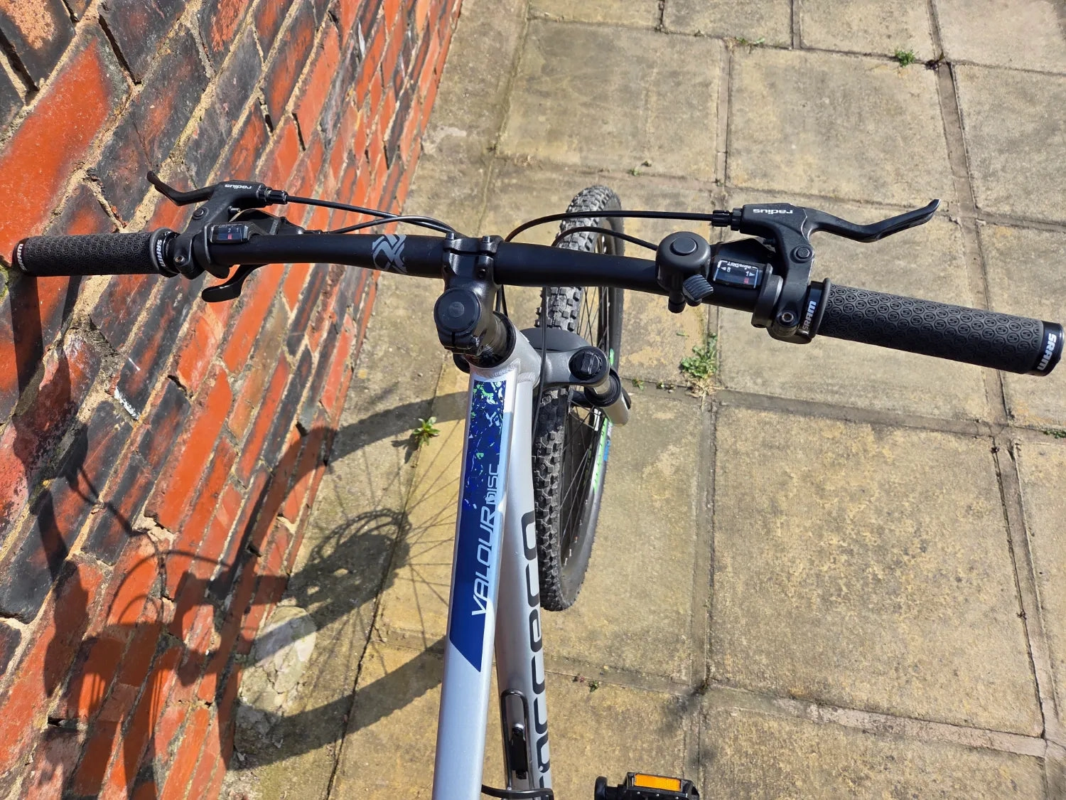 Carrera Valour Disc Mens Mountain Bike 2022