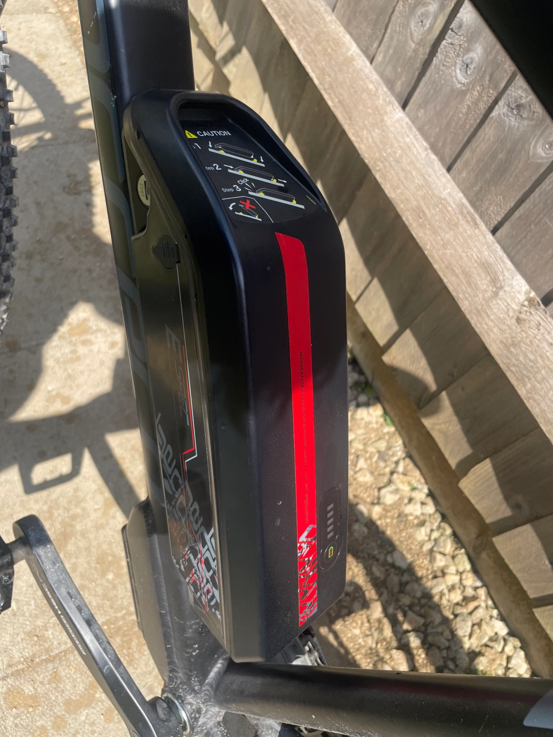 Carrera Vengeance E Mens Electric Bike 2022