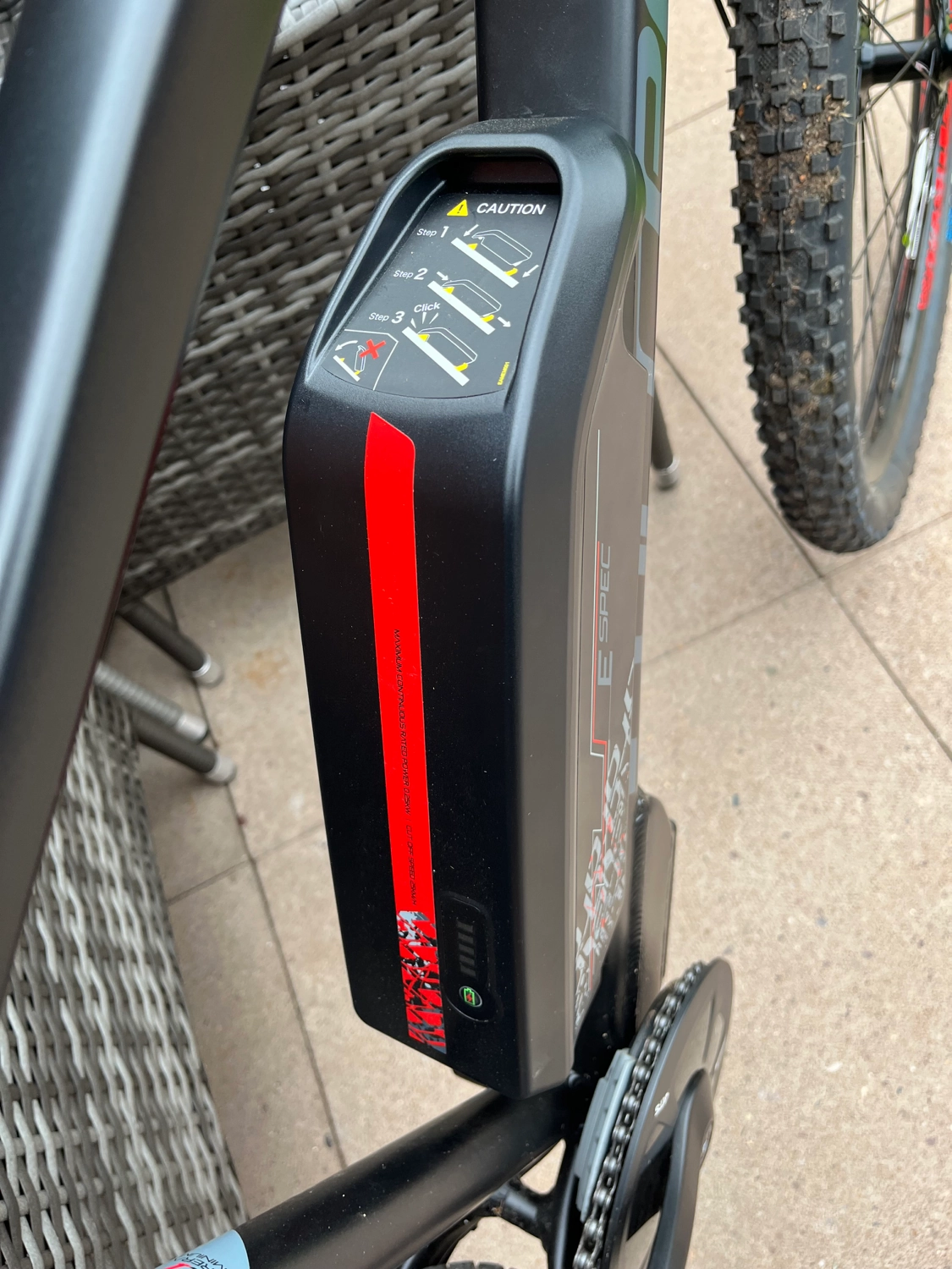 Carrera Vengeance E Mens Electric Mountain Bike 2.1 2023