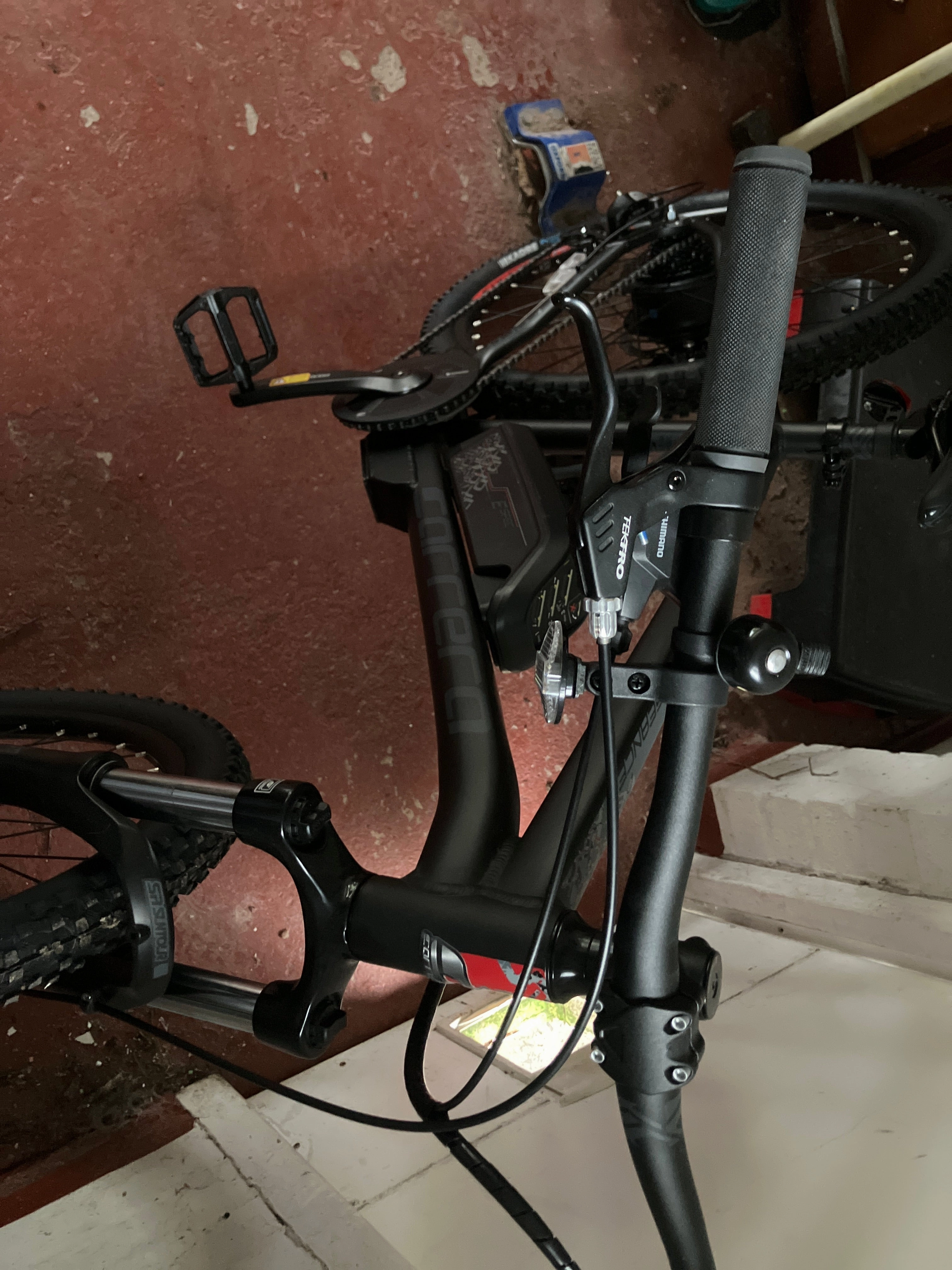 Carrera Vengeance E Mens Electric Mountain Bike Shimano 2.1 2023