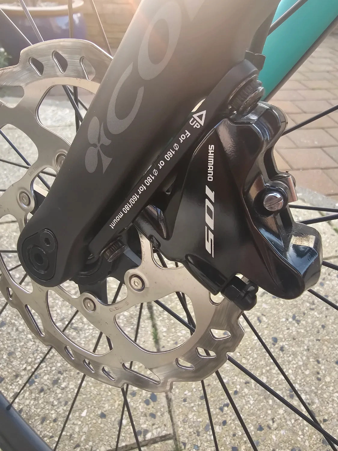 Colnago V3 Disc 105 Bike 2022