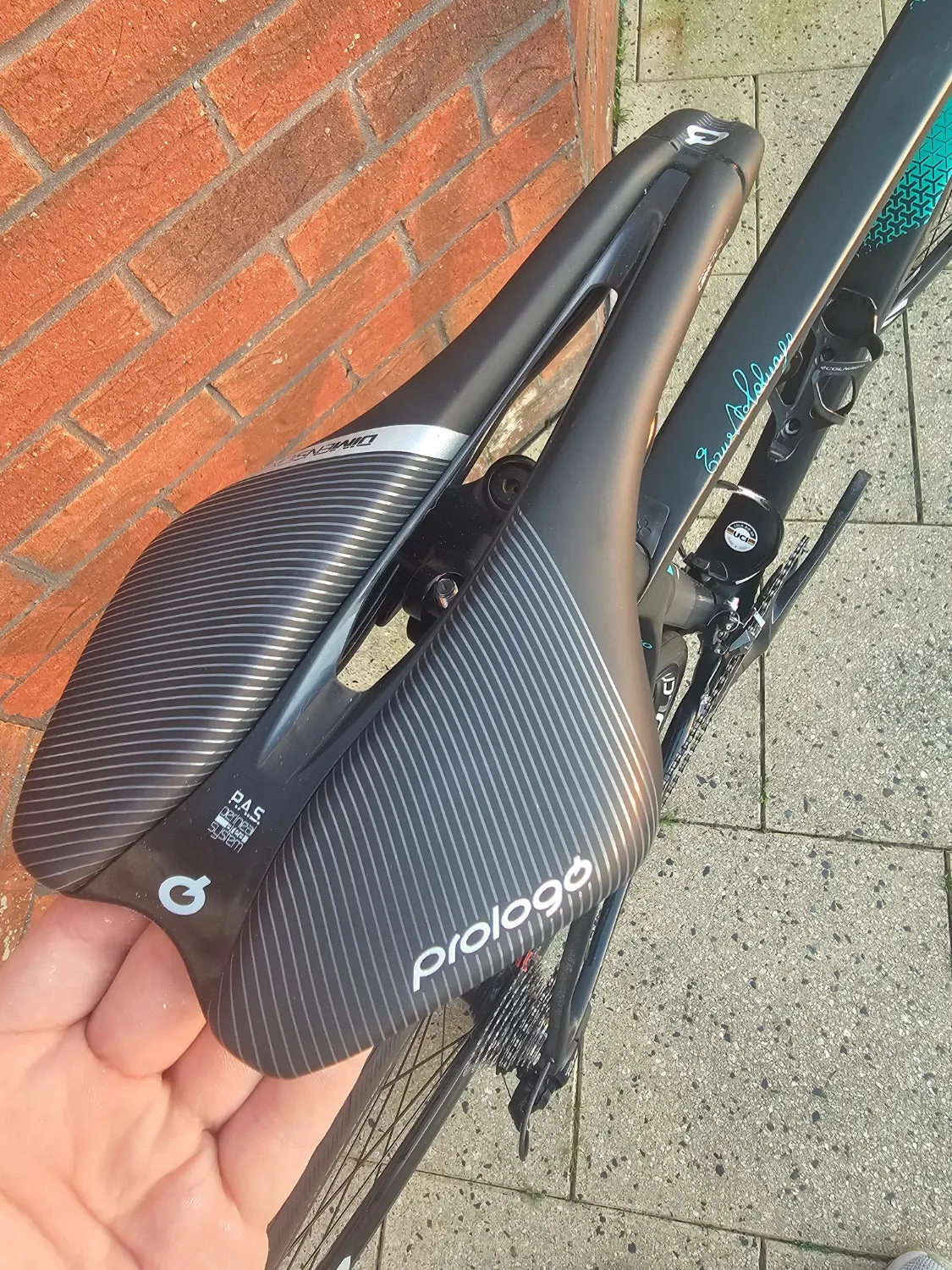 Colnago V3 Disc 105 Bike 2022