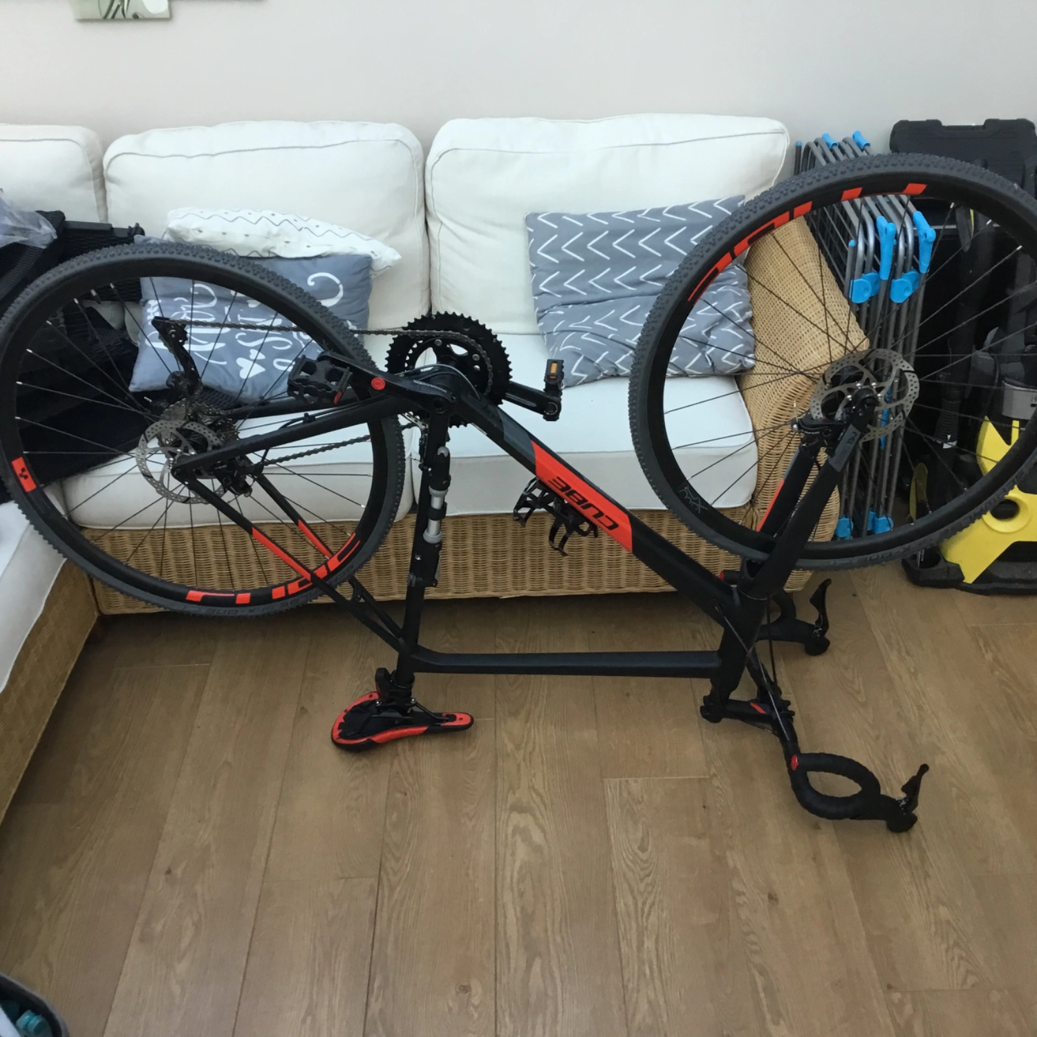 CUBE Elite Hybrid C:62 Race 500 2019