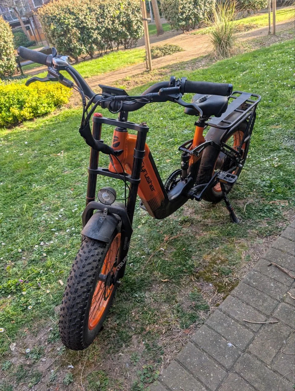 Cyrusher Kommoda 2020
