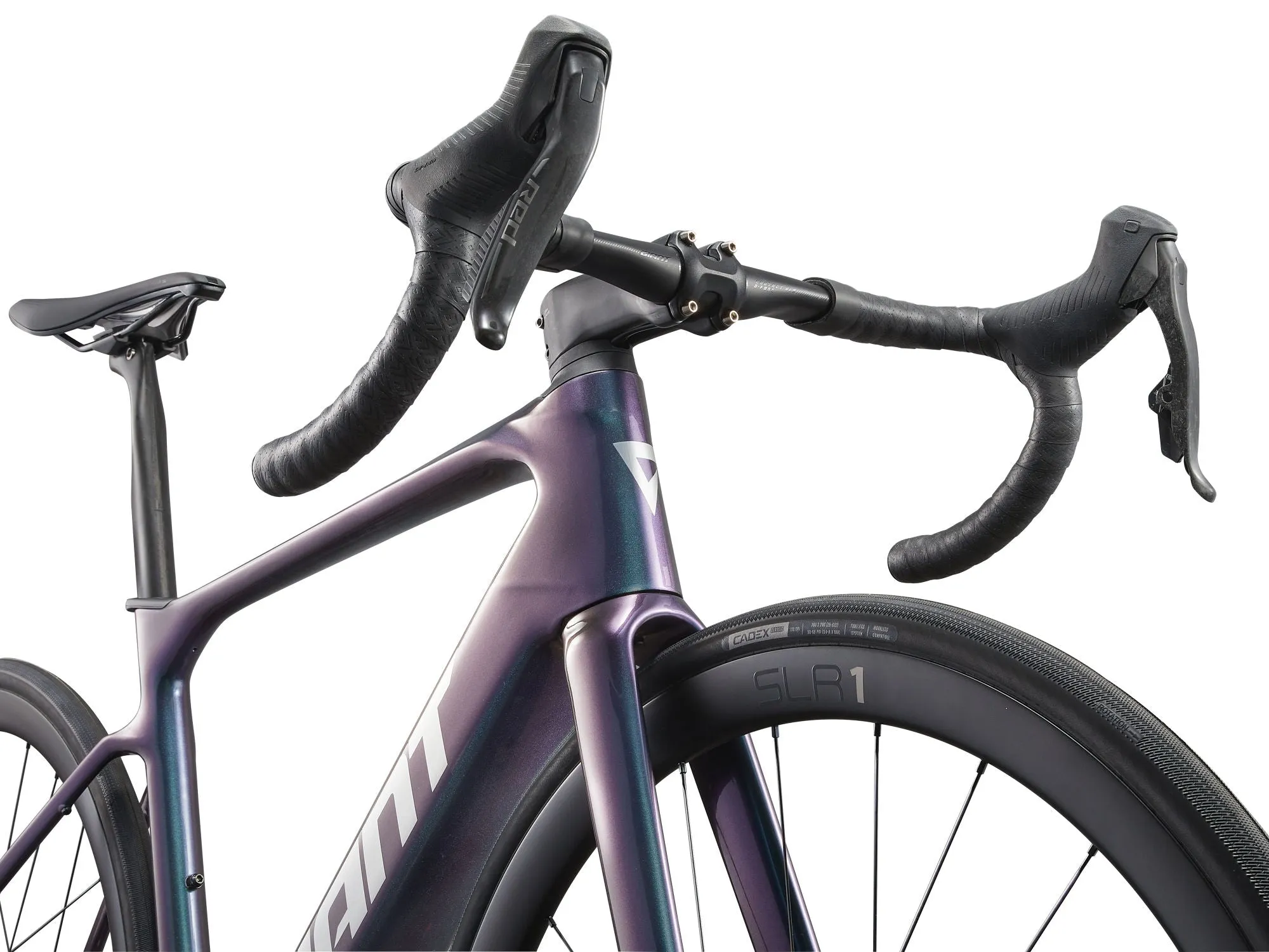 Defy Advanced E  Elite 0 (2025)