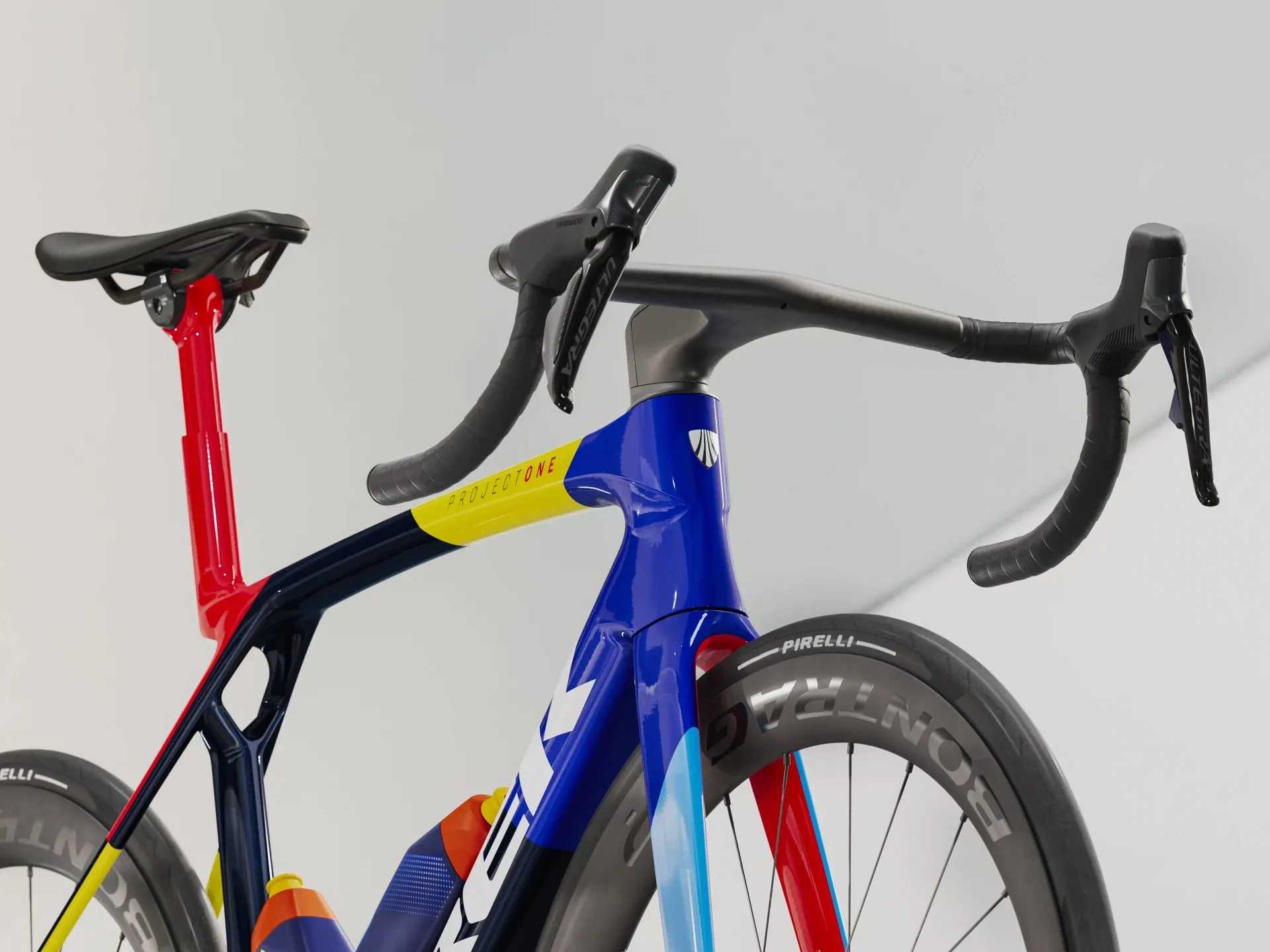 DEMO: Trek Madone SLR 7 Gen 8 2025 Team Replica