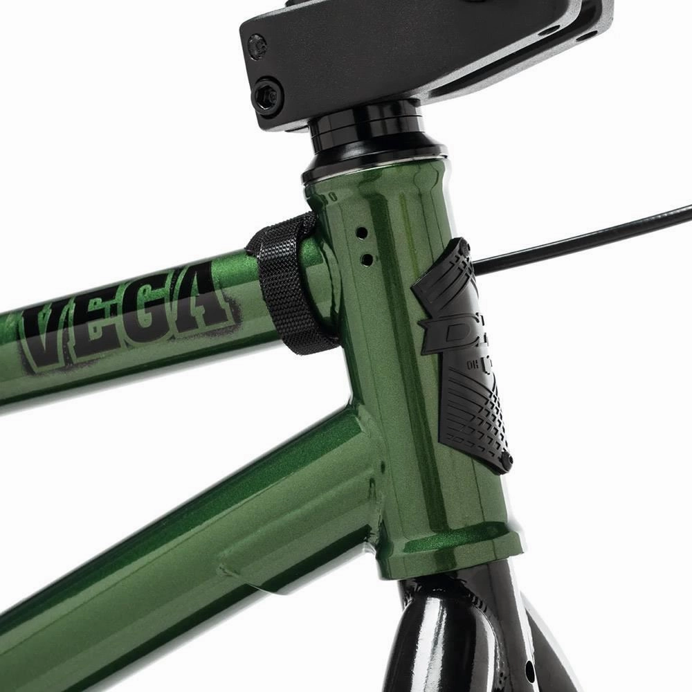 DK Vega 22" BMX Bike