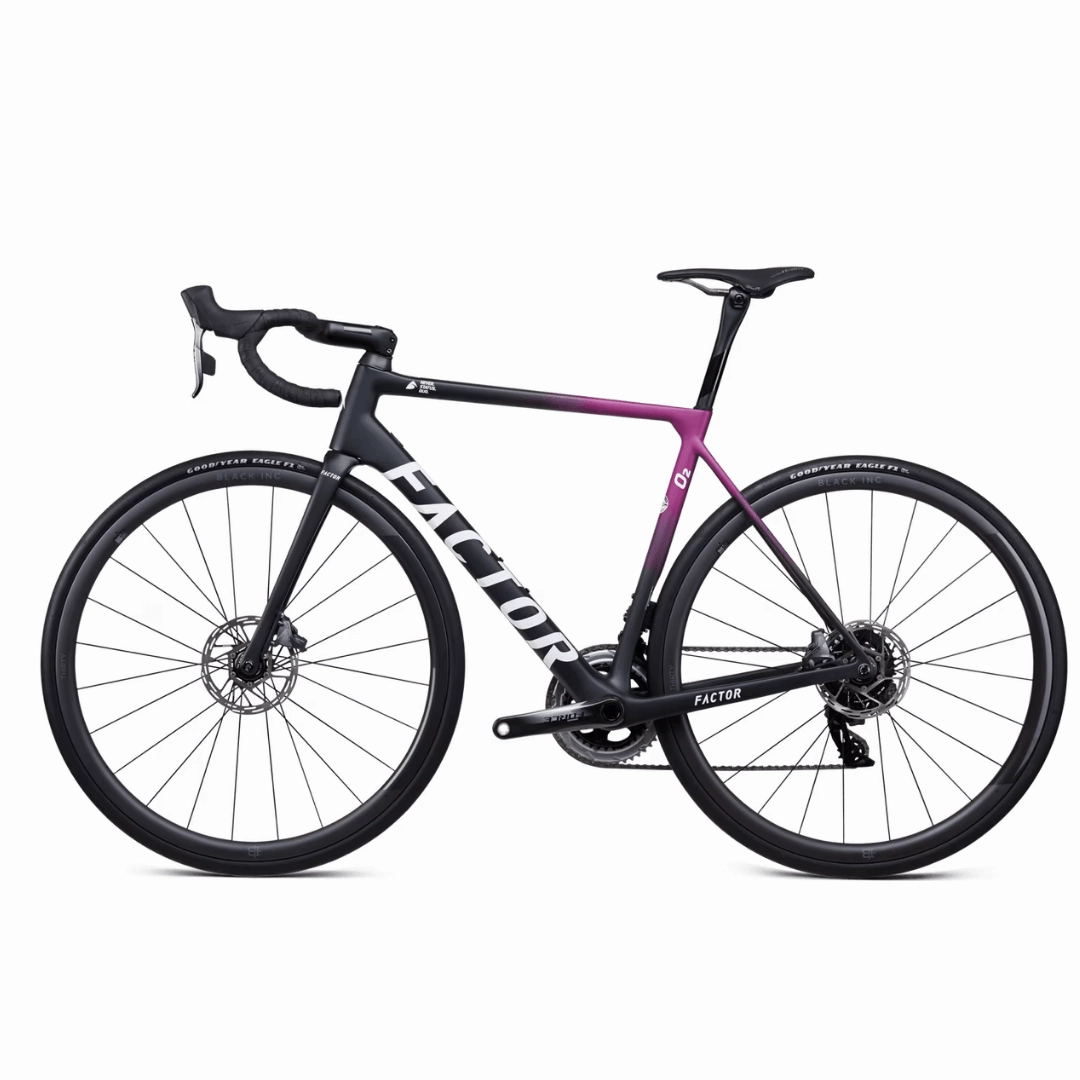 Factor O2 RED AXS w/Power Meter