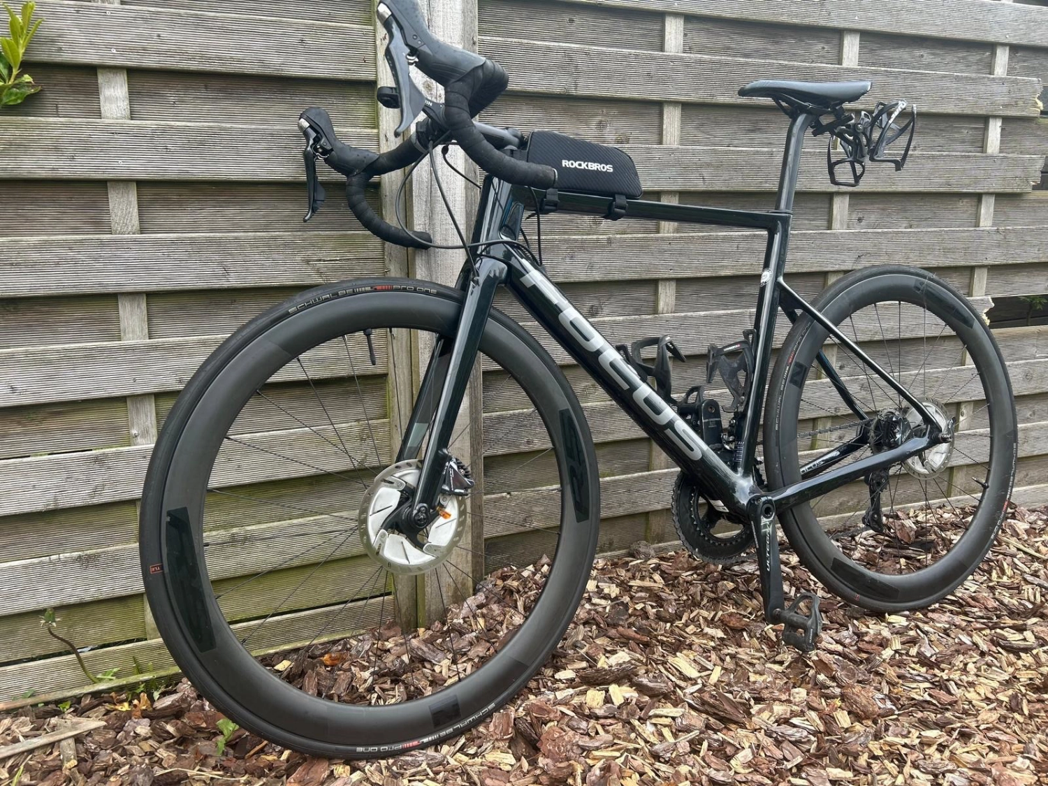 Focus IZALCO MAX 8.7 2021