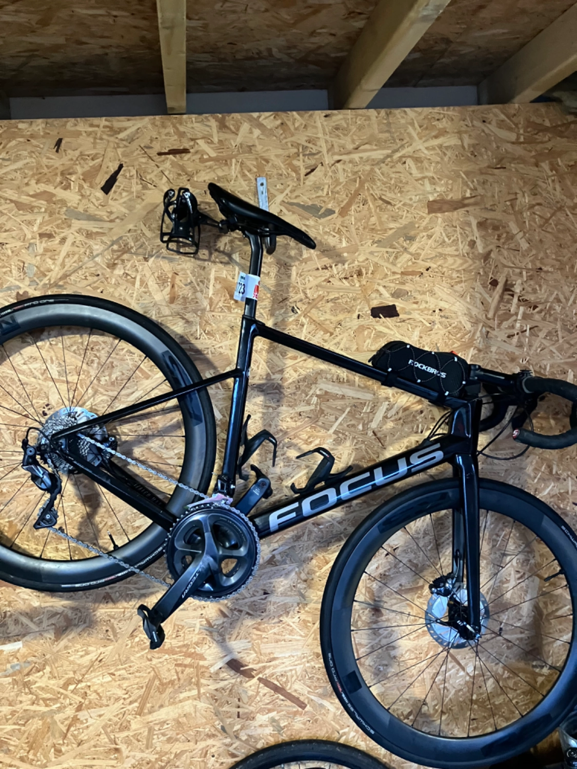 Focus IZALCO MAX 8.7 2021