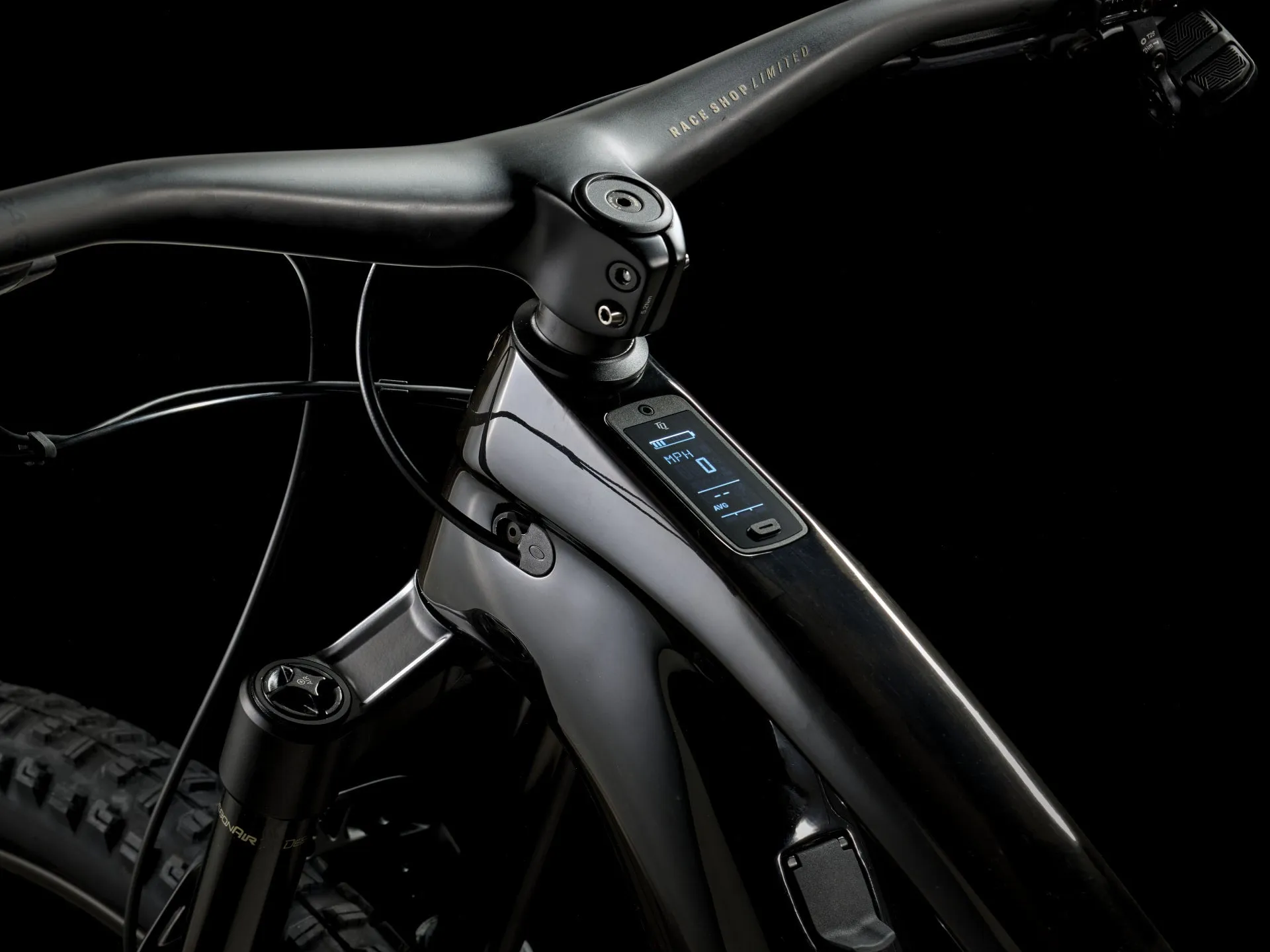 Fuel EXe 9.8 GX AXS T-Type Deep Smoke