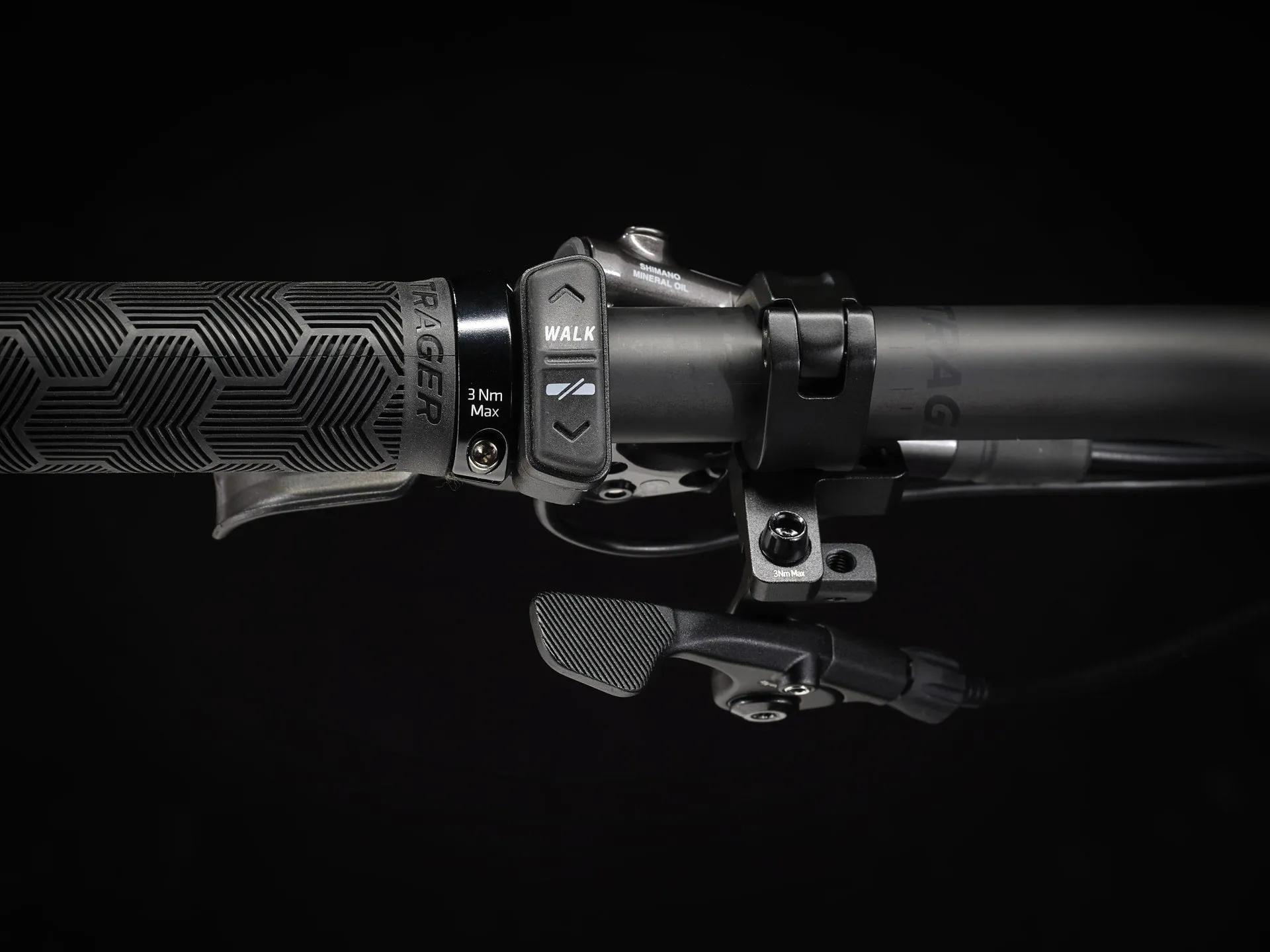Fuel EXe 9.8 GX AXS T-Type Deep Smoke