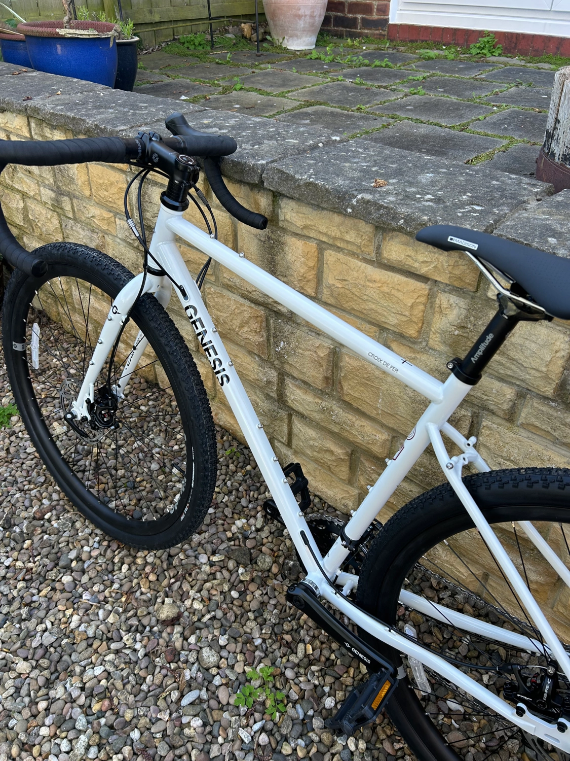 Genesis Croix De Fer 10 2023