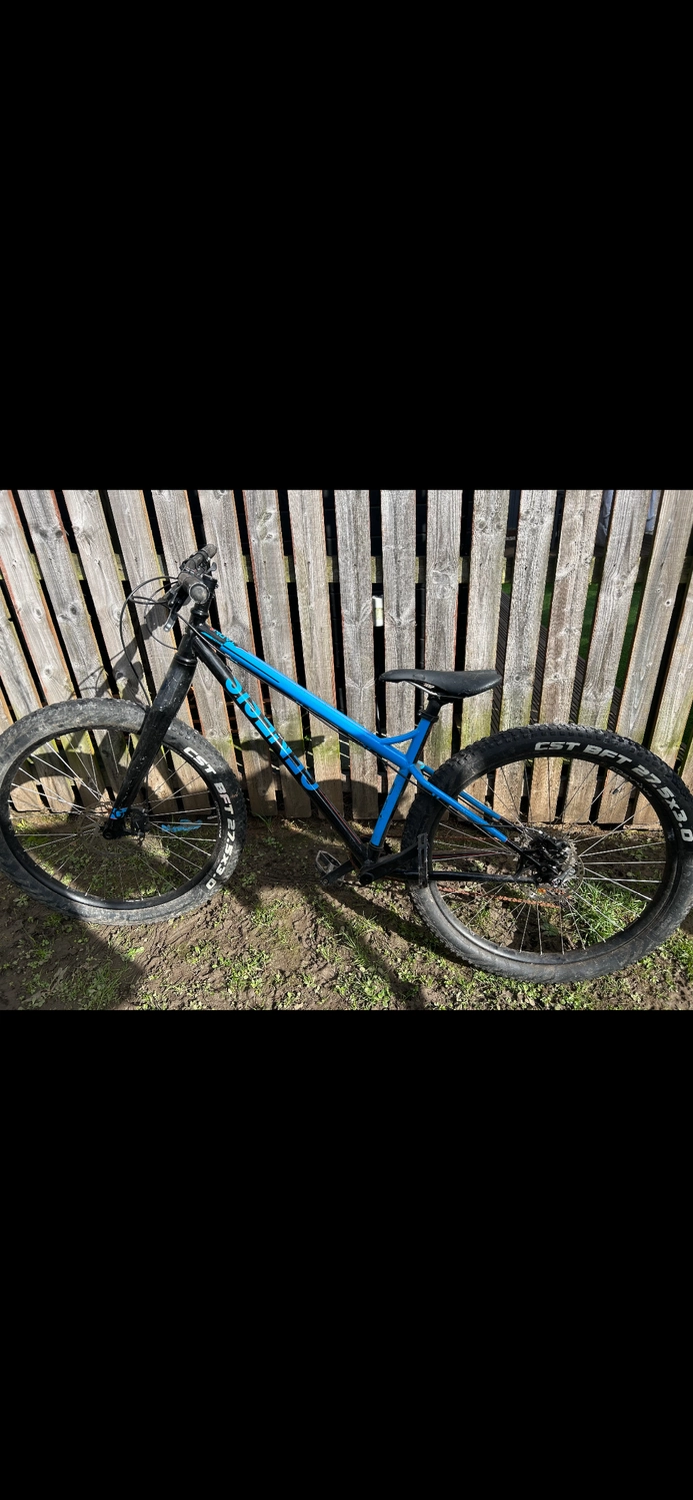 Genesis tarn 10 2017