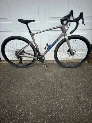 Giant Revolt Advanced 1 2024