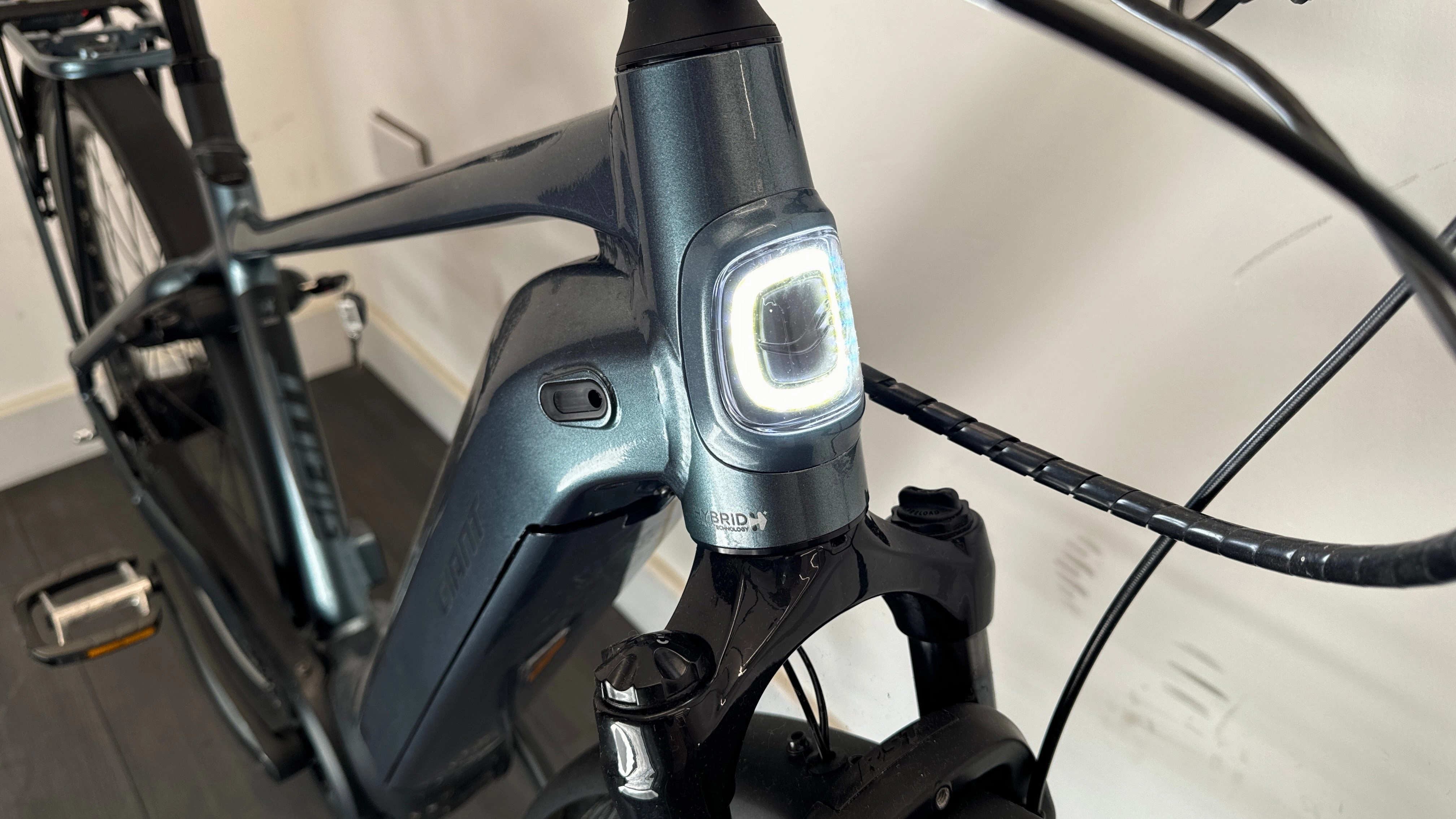 Giant DailyTour E  2 SMALL Dash D GTS Electric Bike Touring Steel Blue