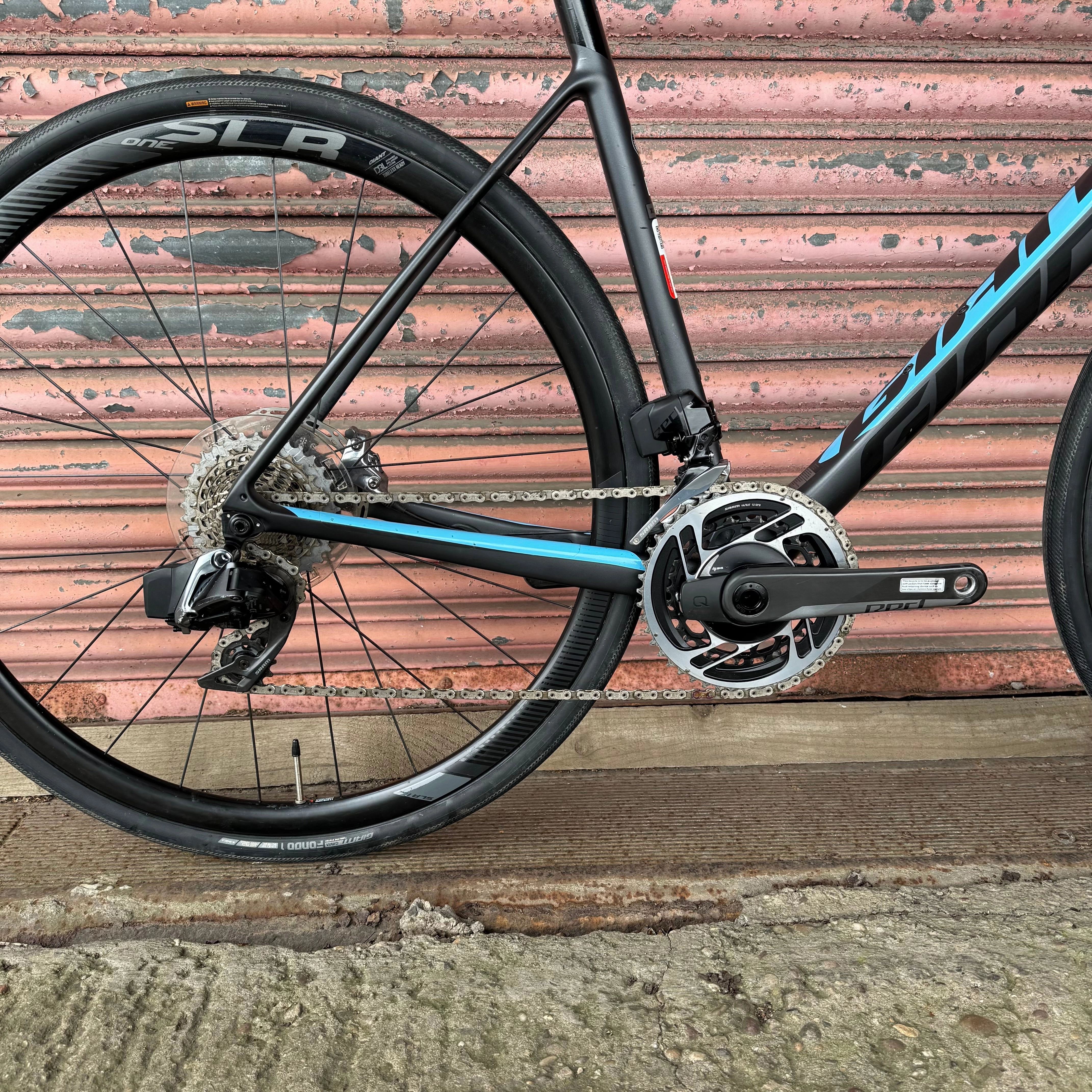 Giant Defy Advanced Pro 0 SRAM Red AXS 12 speed Carbon Endurance Road Bike - XL 60cm