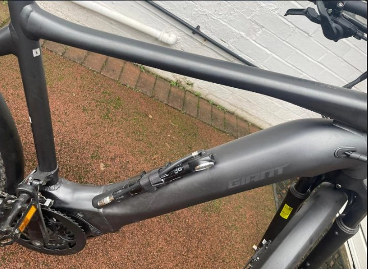 Giant Explore E  1 625Wh 2022