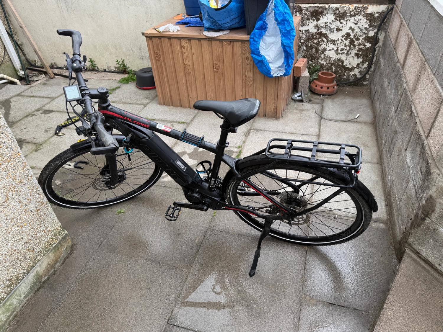 Giant Explore E  2 Electric Bike 2020