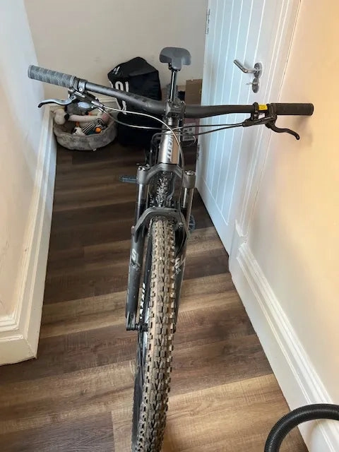 Giant Fathom 1 2024
