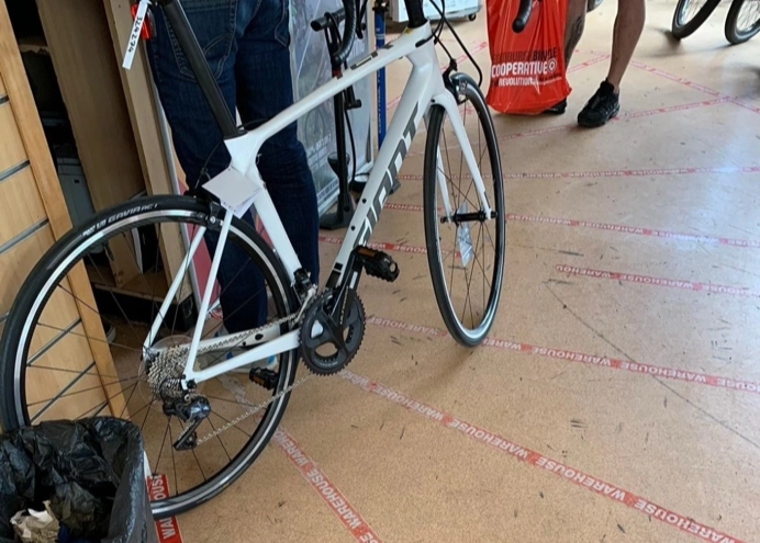 Giant Giant TCR Advanced 2 2021 Road Bike
