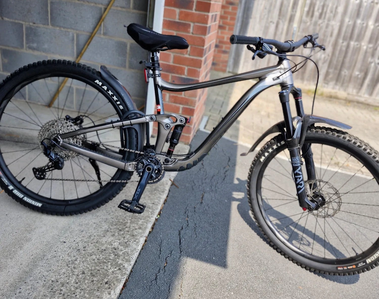Giant Reign 29 2022