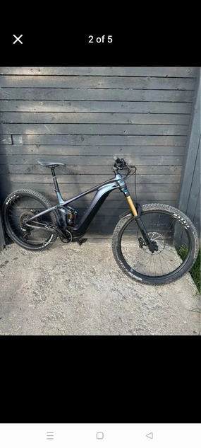 Giant Reign E  1 2024