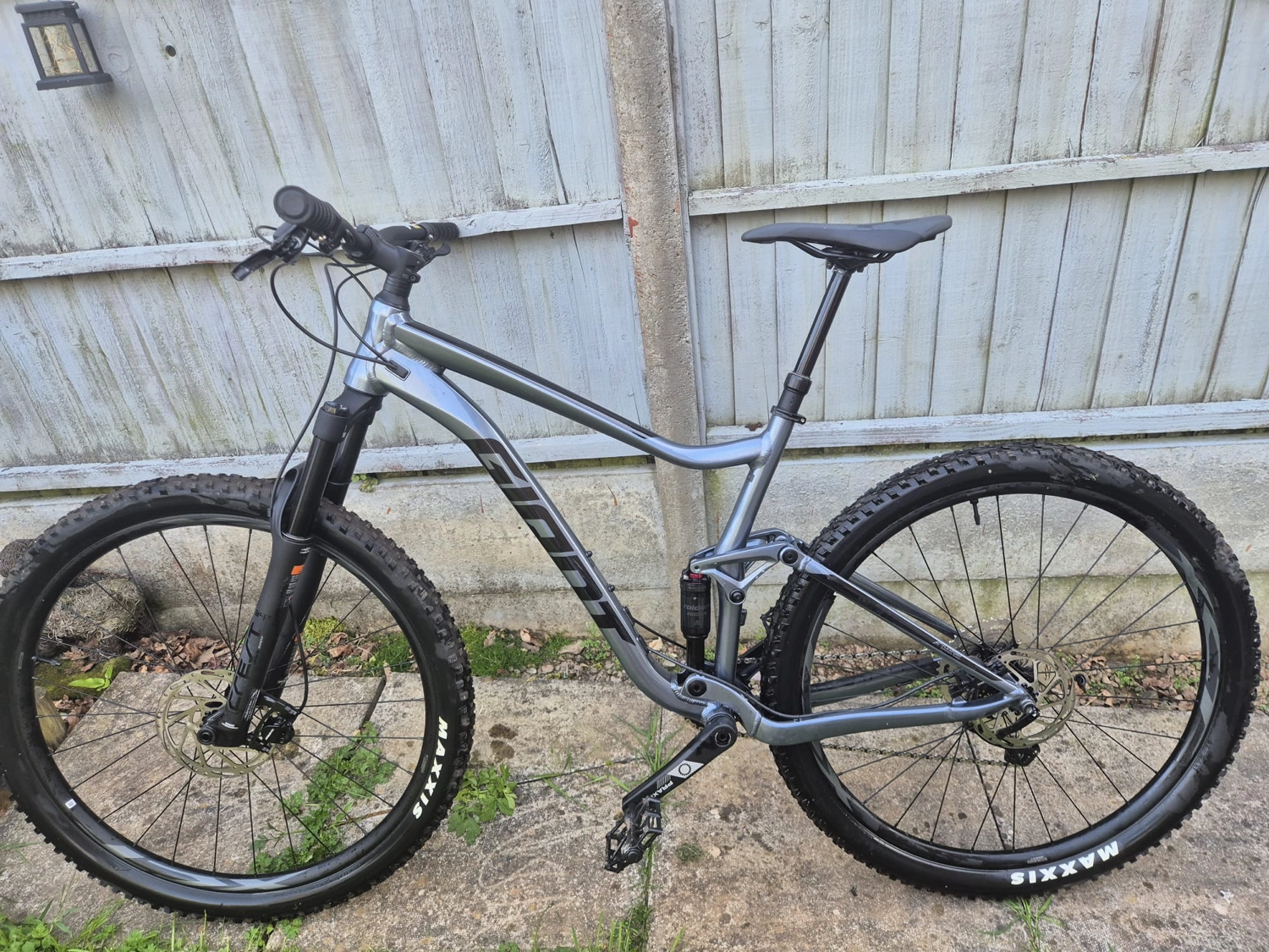 Giant Stance 29 2 2022