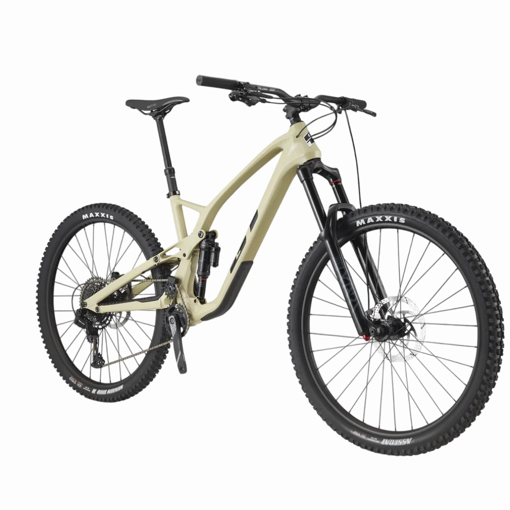 GT Force Carbon Elite