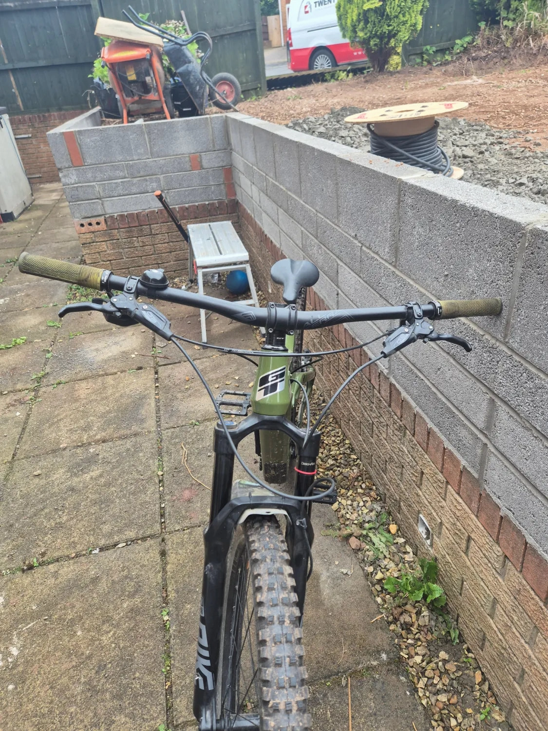 GT Sensor Carbon Expert 2020
