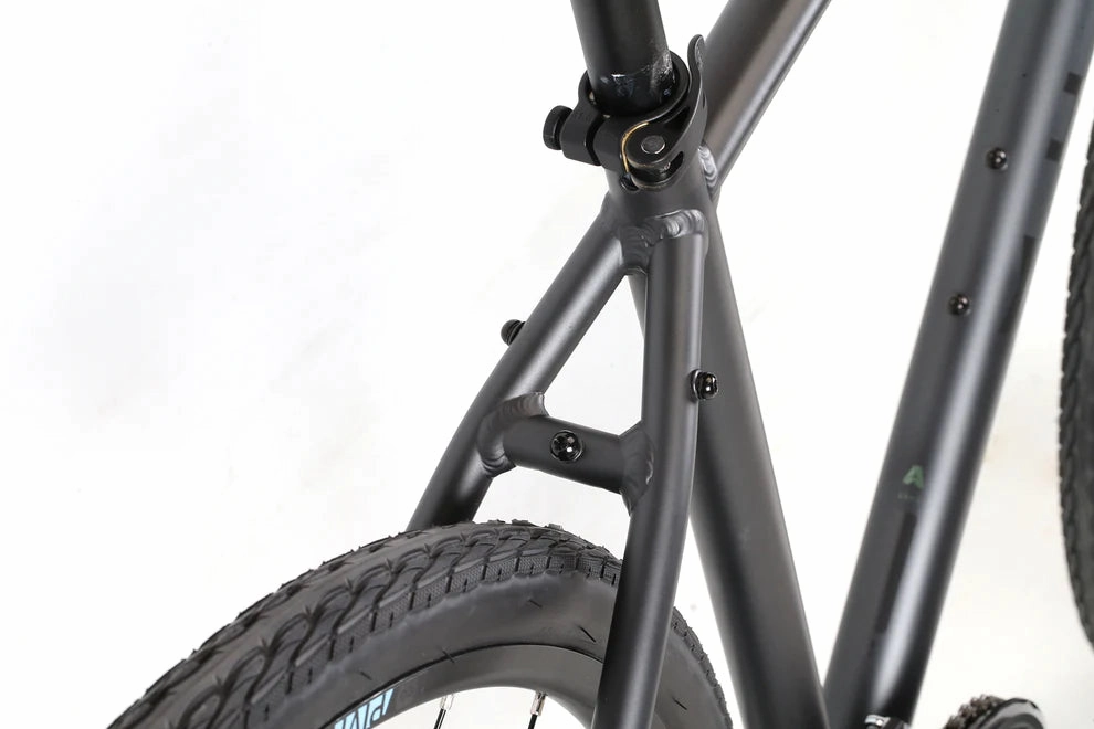 Haro Bridgeport Commuter Bike - Matt Charcoal