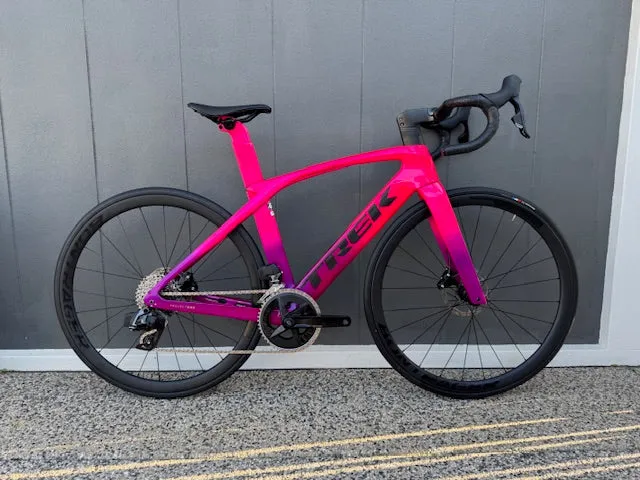 Madone SLR 52 Project One AXS