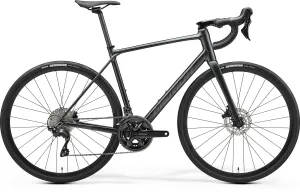 Merida Endurance 400 II3 (Silk Black/Dark Silver)