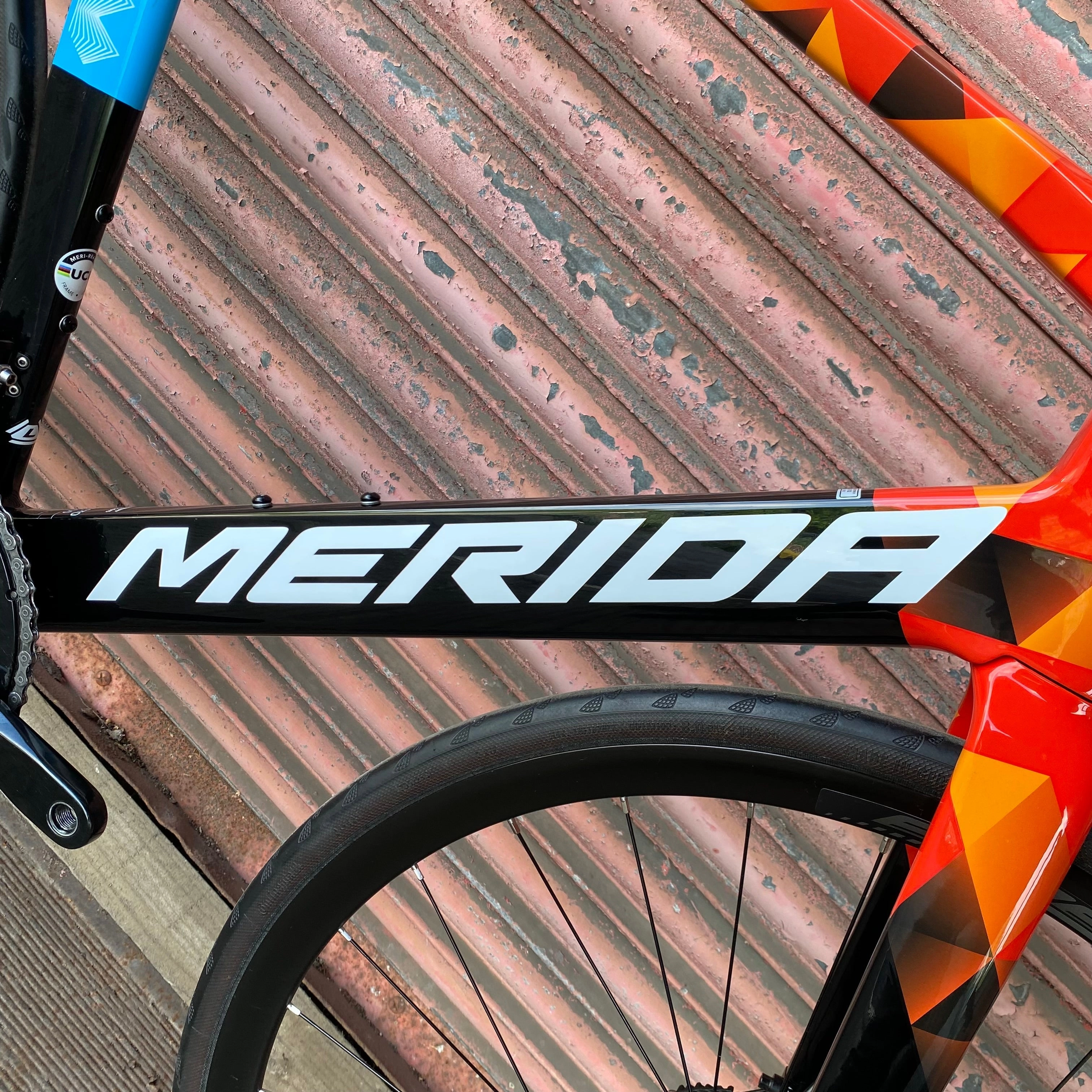 Merida Reacto 5000 Bahrain Victorious Ultegra Carbon Disc Aero Road Bike - L 56cm