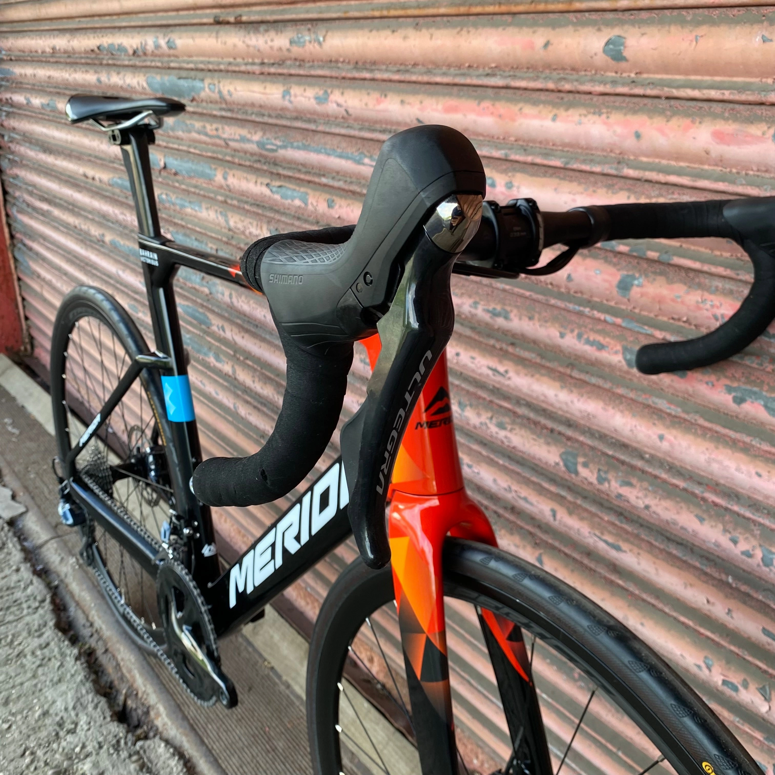 Merida Reacto 5000 Bahrain Victorious Ultegra Carbon Disc Aero Road Bike - L 56cm
