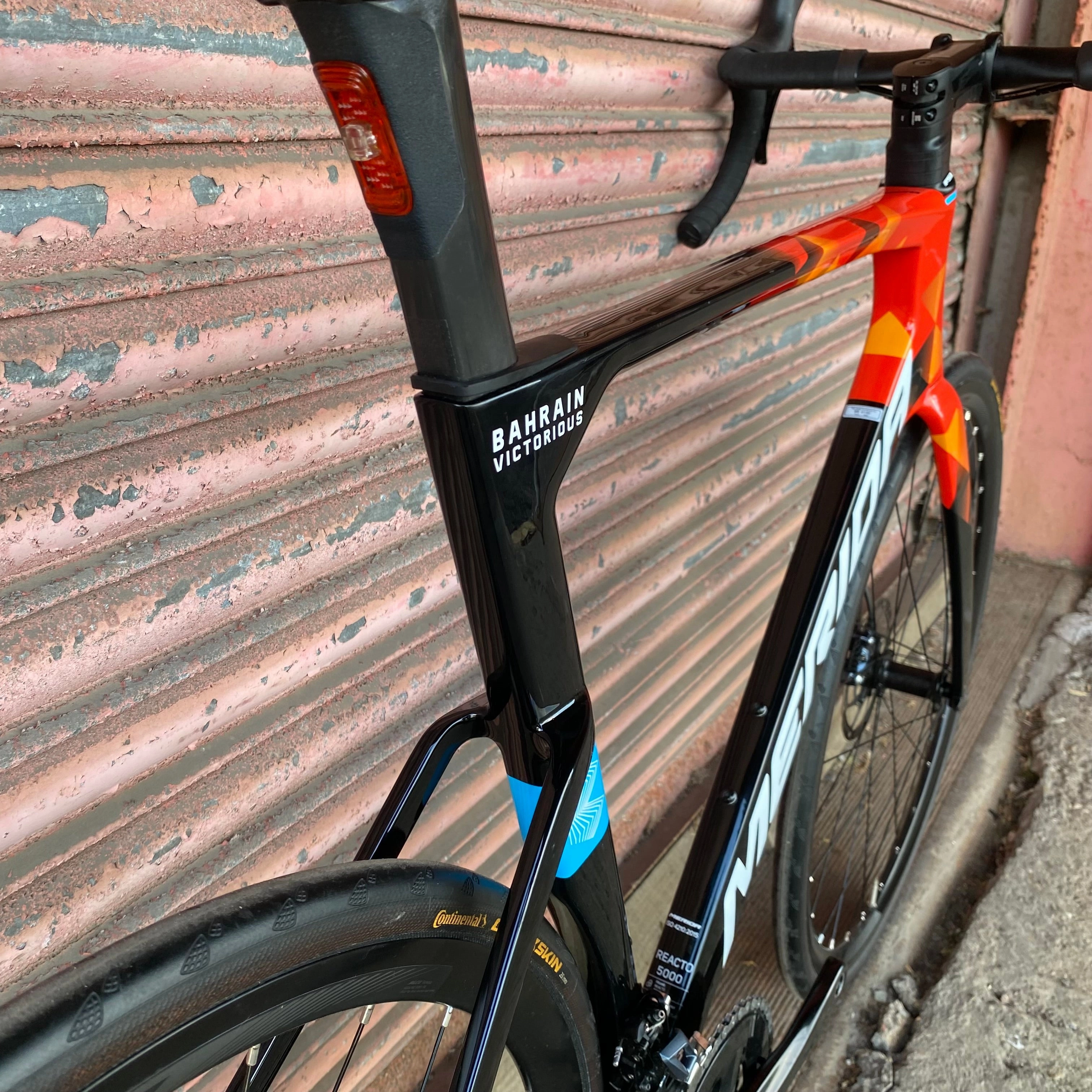 Merida Reacto 5000 Bahrain Victorious Ultegra Carbon Disc Aero Road Bike - L 56cm